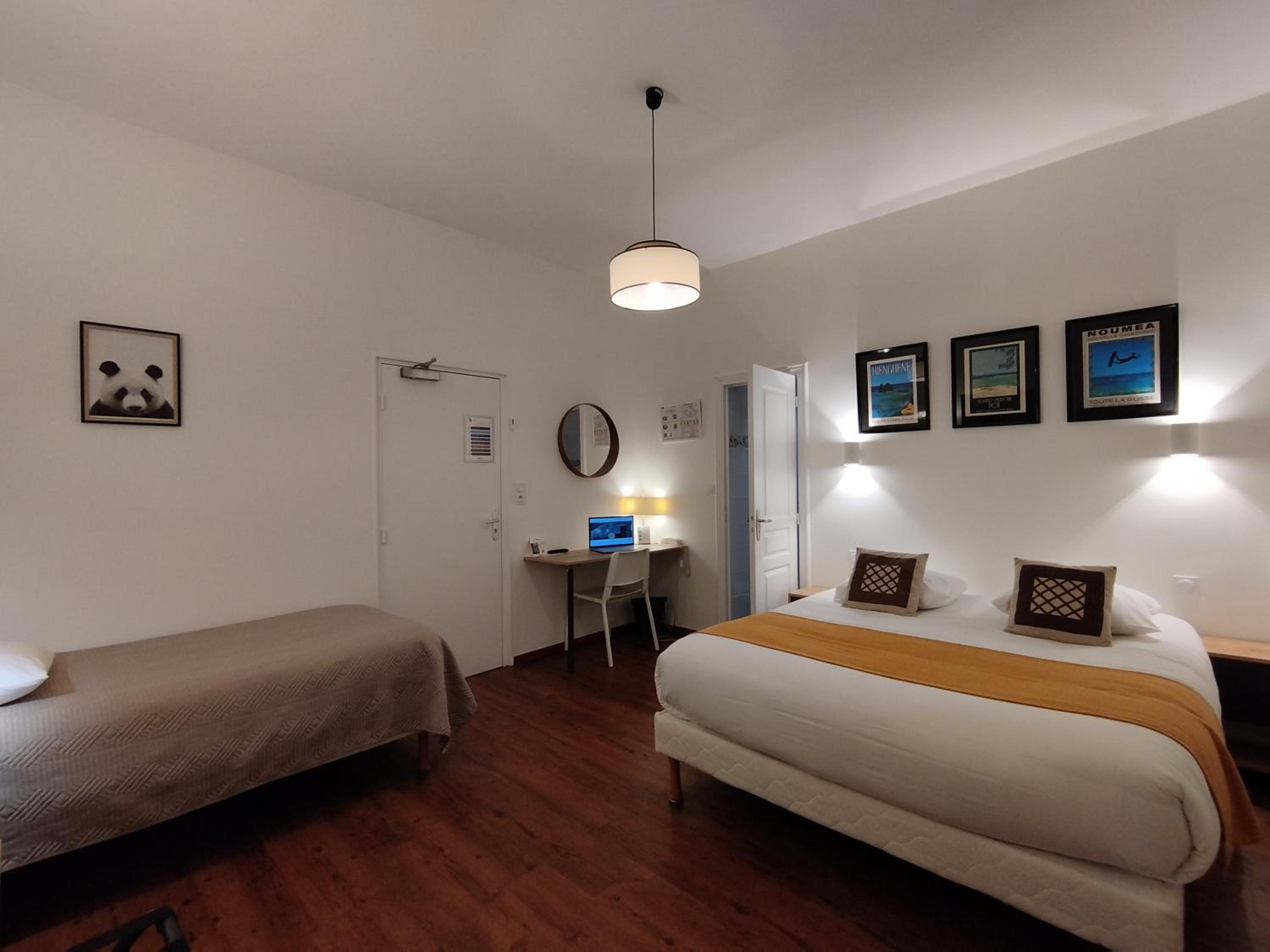 Triple Room - Photo 1