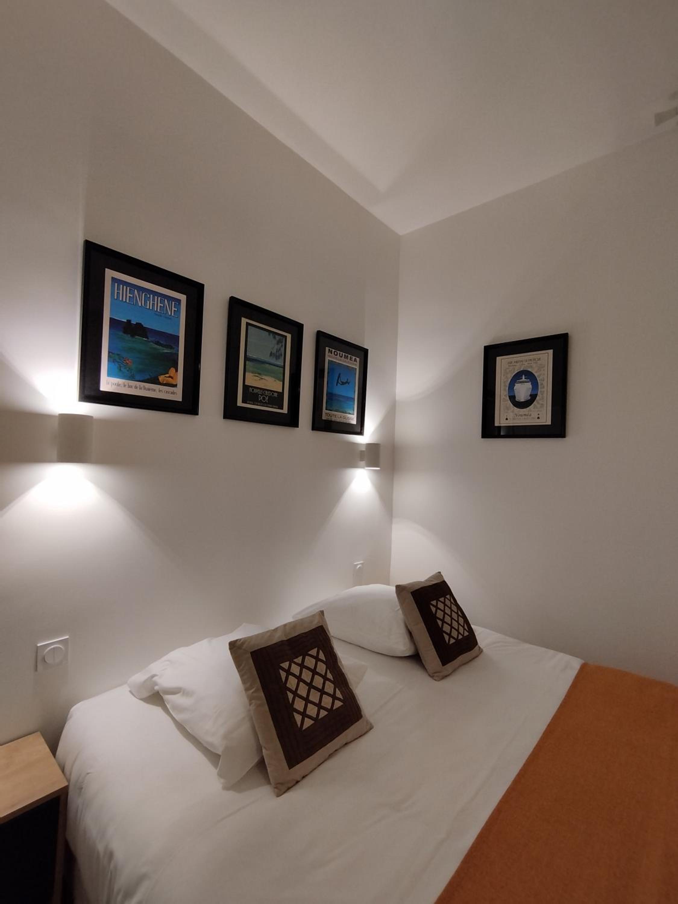 Triple Room - Photo 13