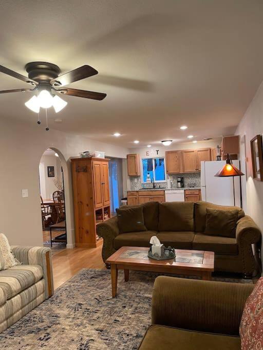 Three-Bedroom House photo 1