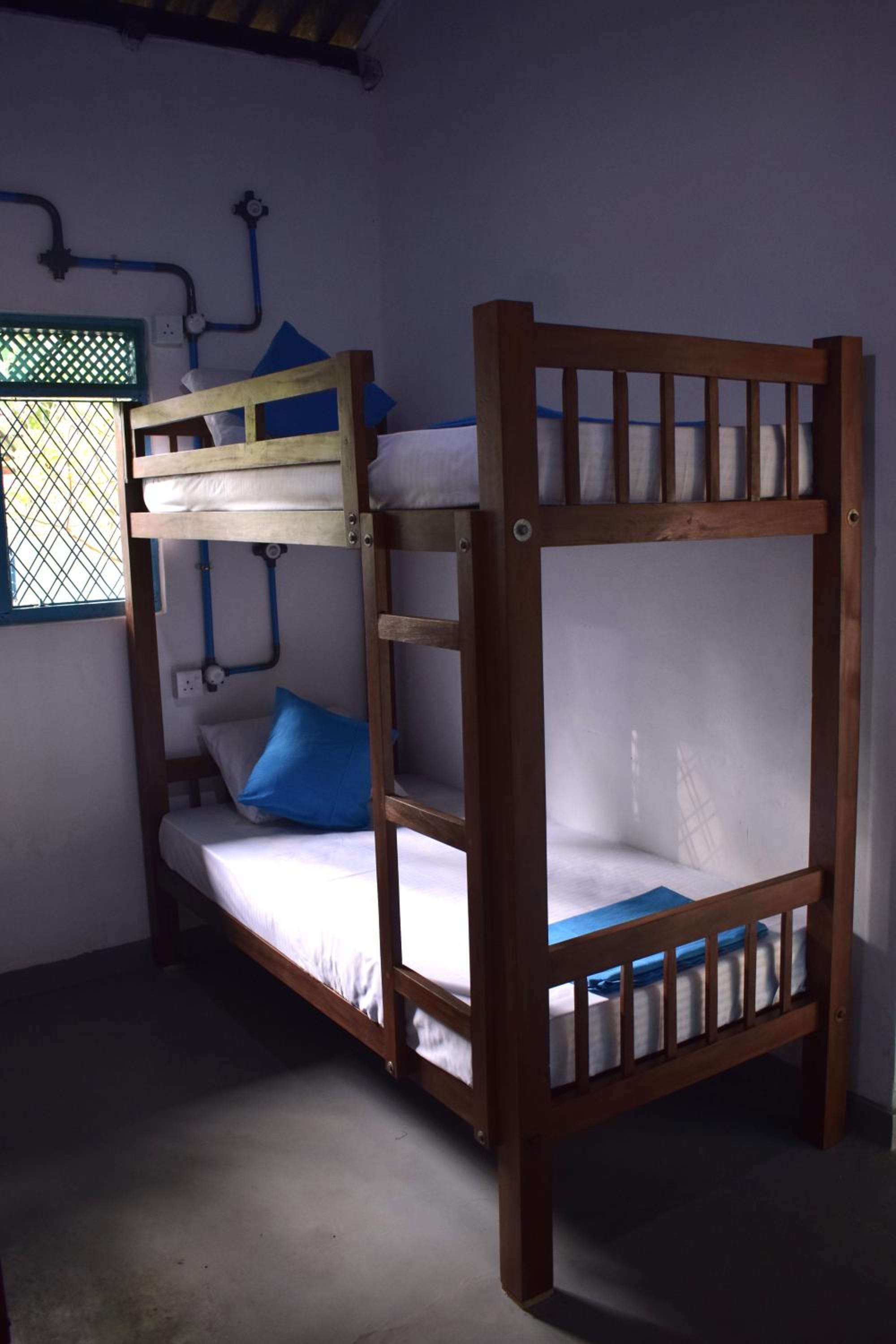 Bed in 4-Bed Mixed Dormitory Room photo 2