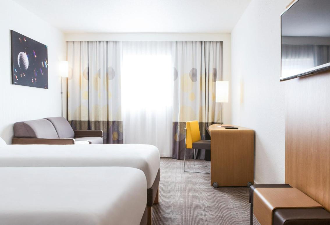 Superior Room with Two Zip Beds - Photo 3