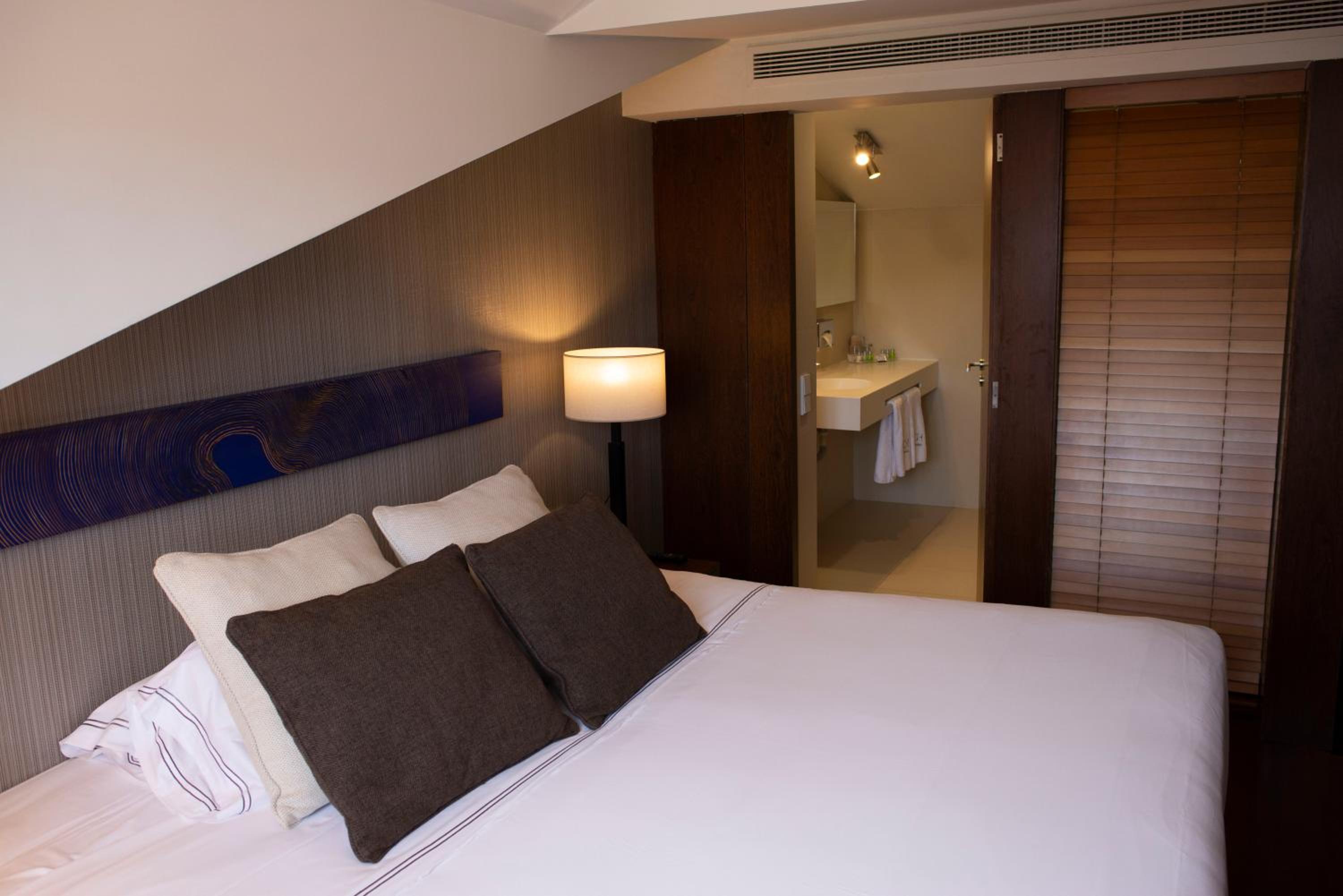 Duplex Suite - Photo 10
