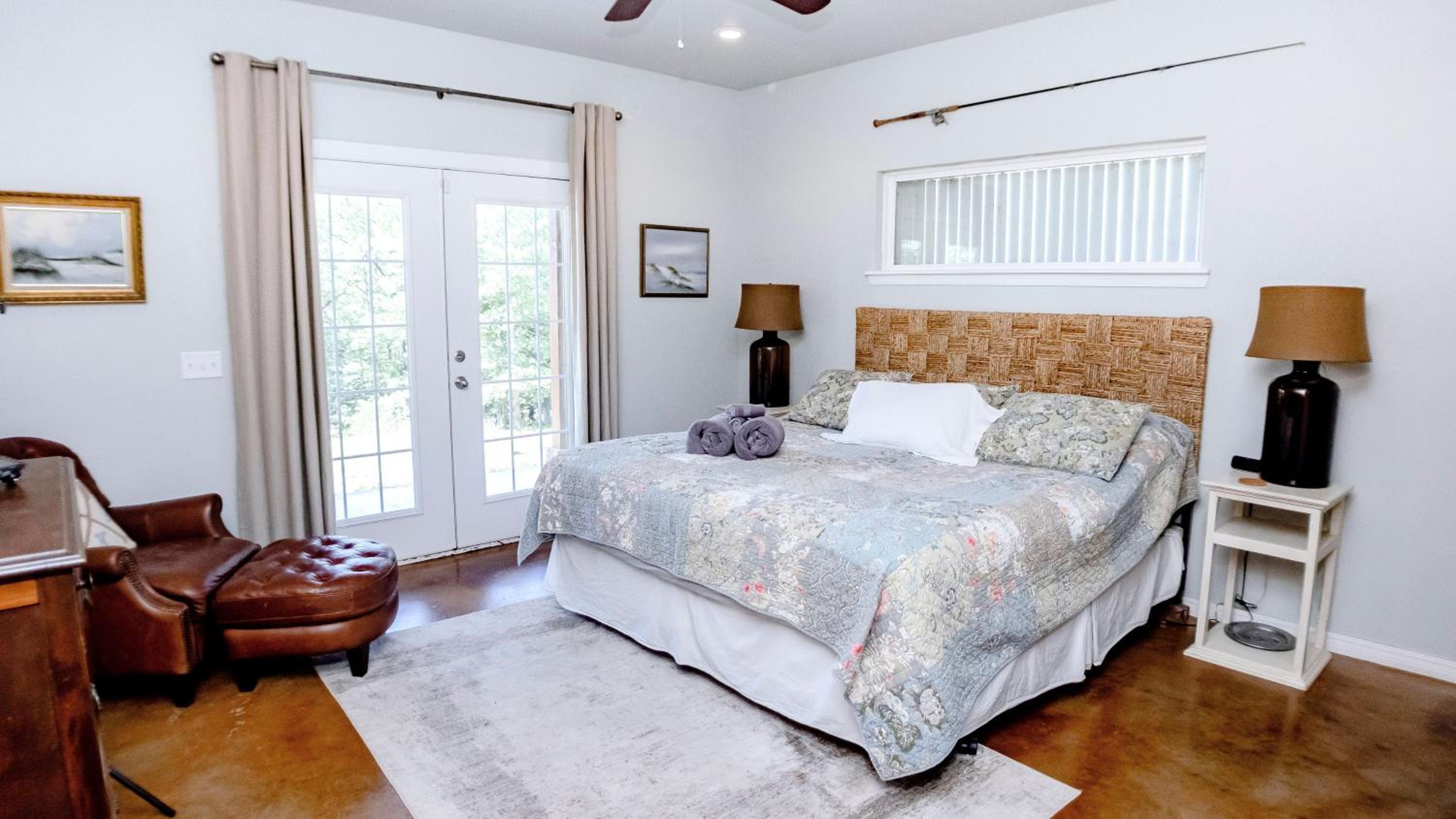 Two-Bedroom House photo 1