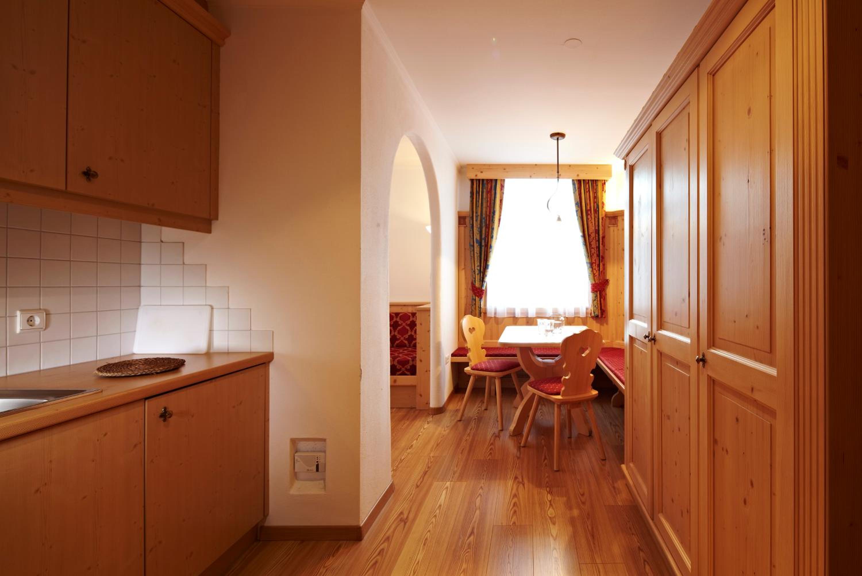 Superior One-Bedroom Apartment photo 3
