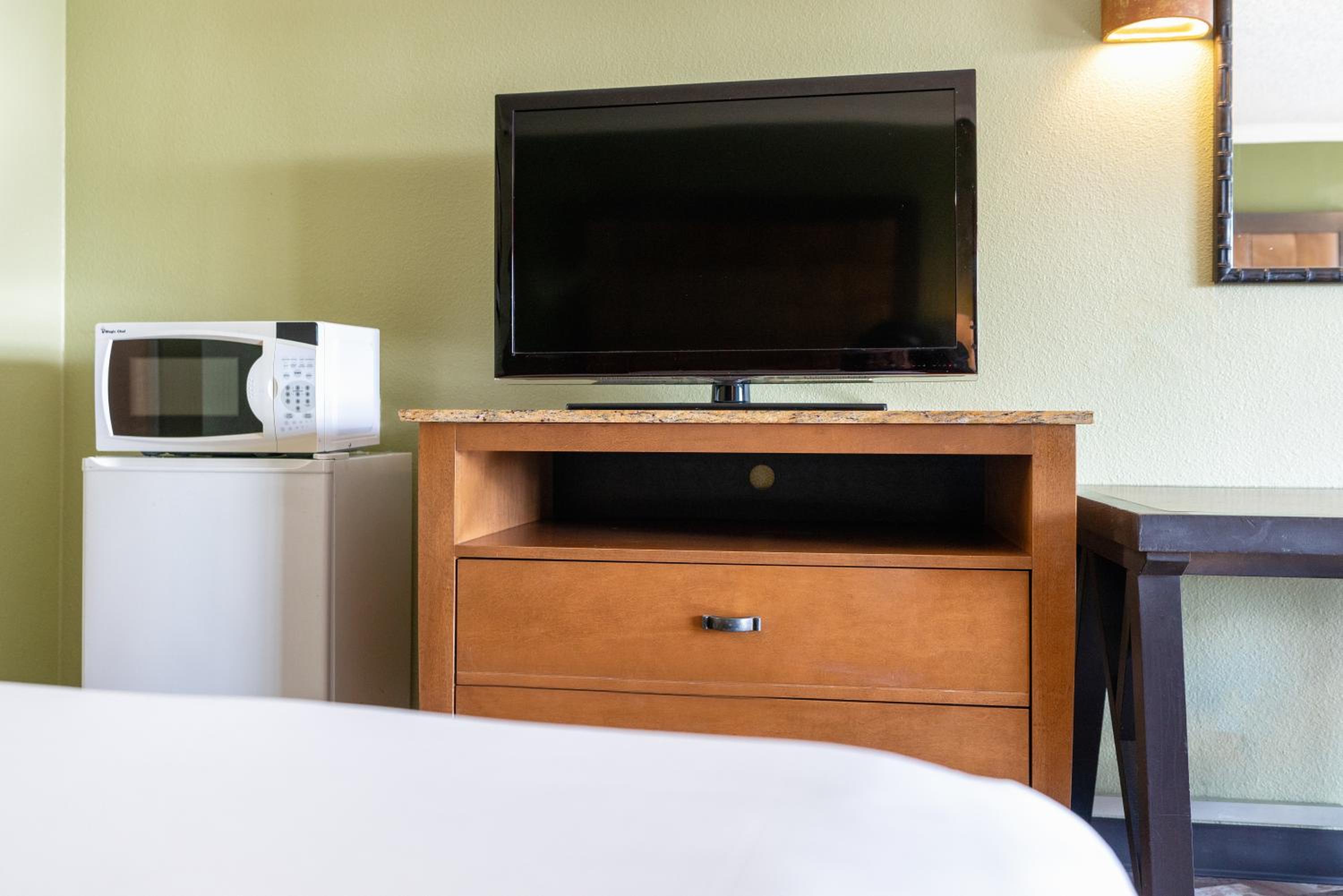 Suite, 2 Queen Beds with Sofa Bed, Non Smoking - Photo 1