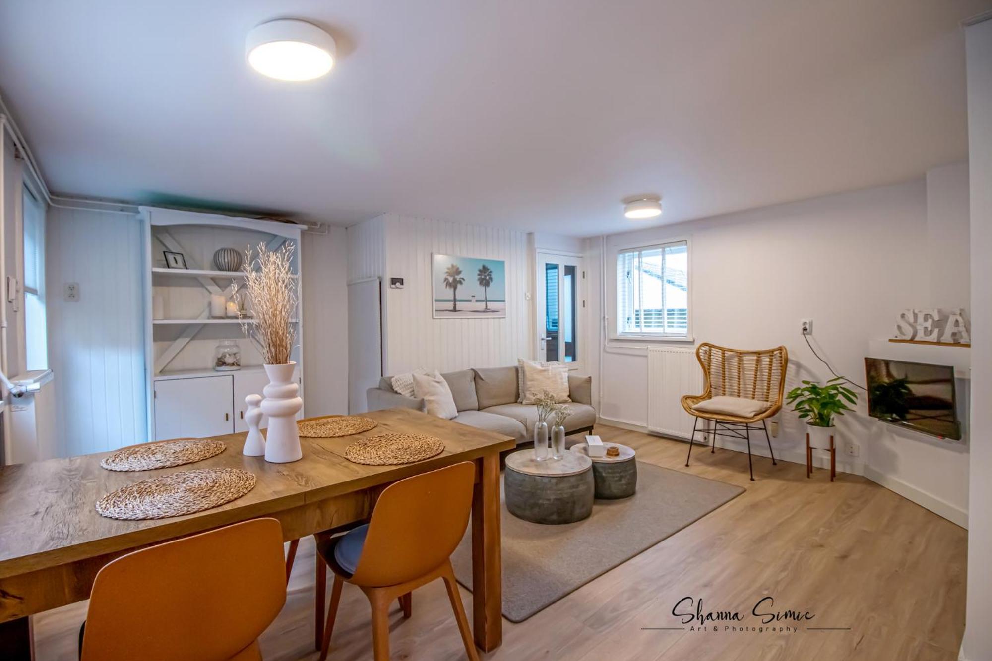 Three-Bedroom House photo 1
