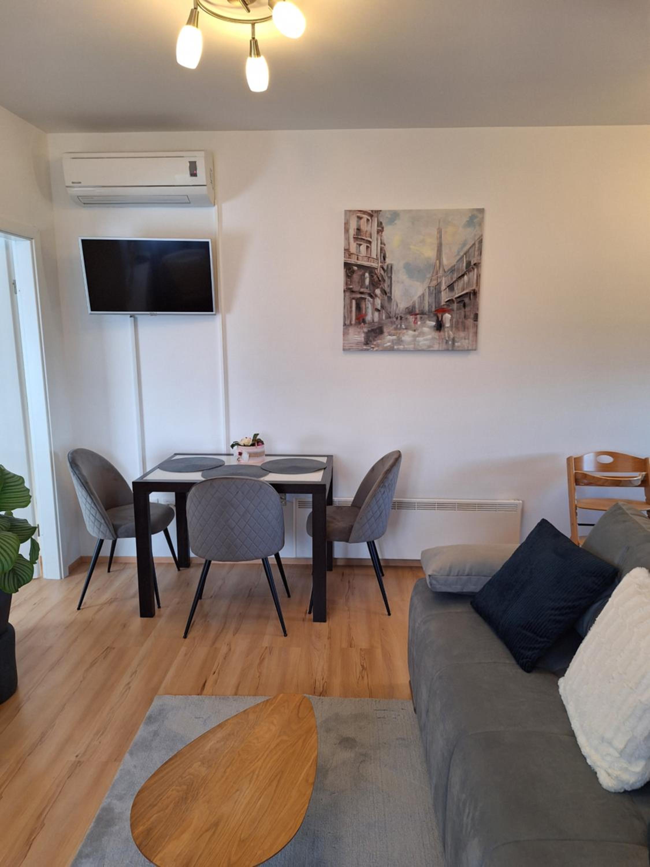 Studio Apartment - Photo 7