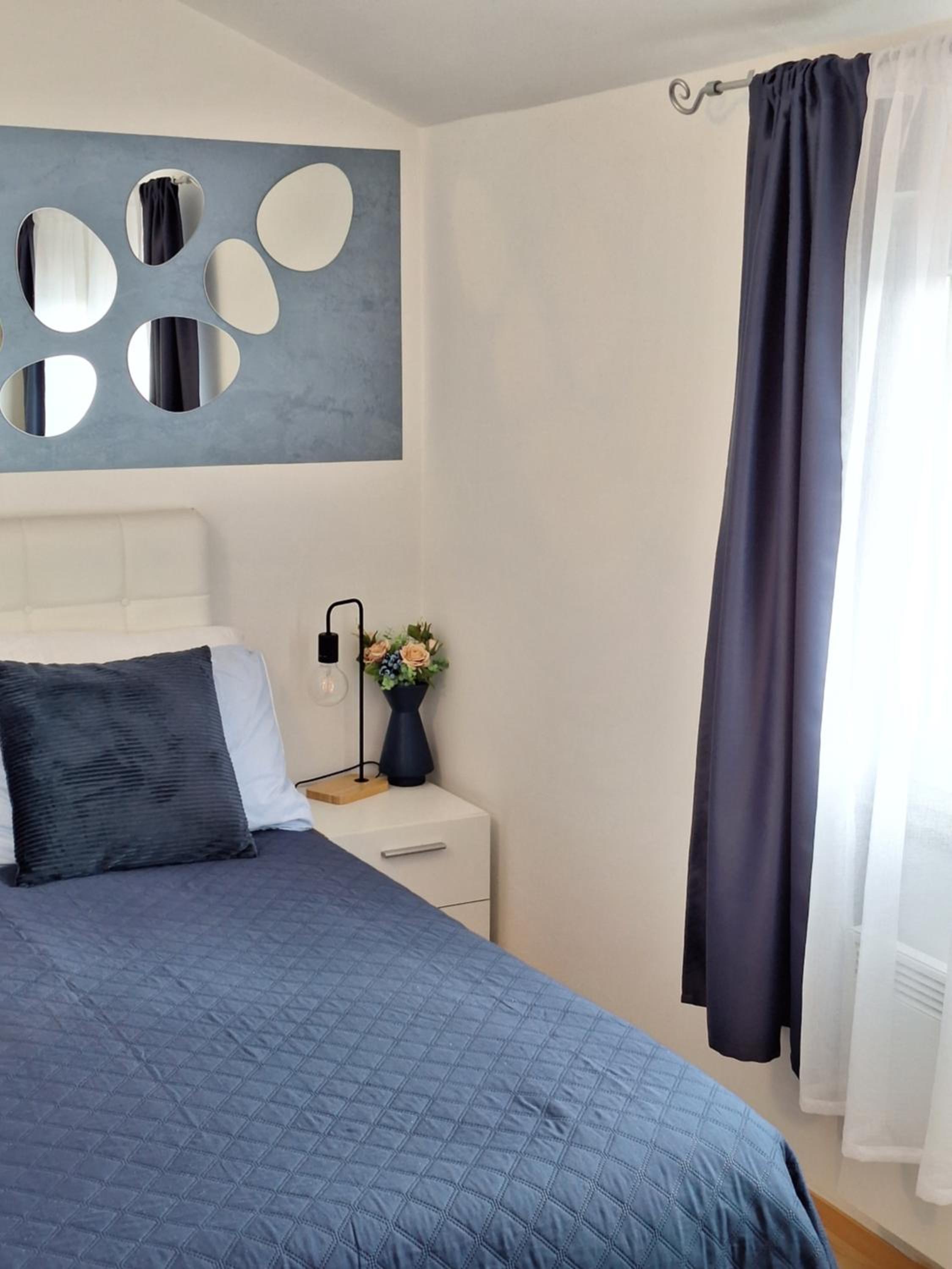 Studio Apartment - Photo 6