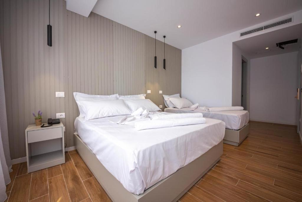 Triple Room with Sea View