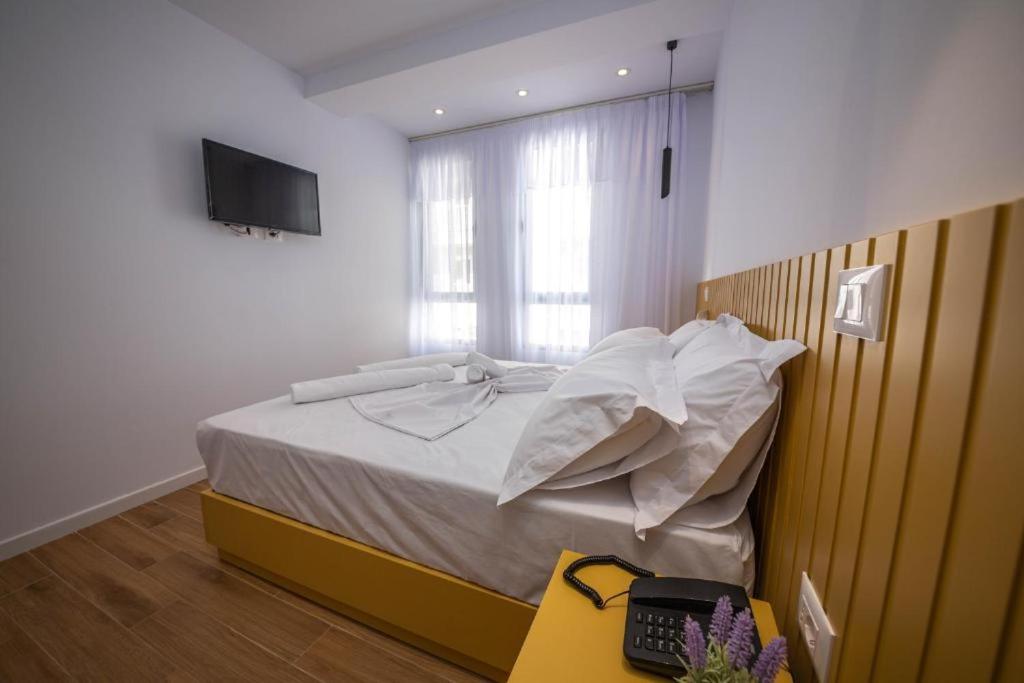 Standard Double Room photo 3