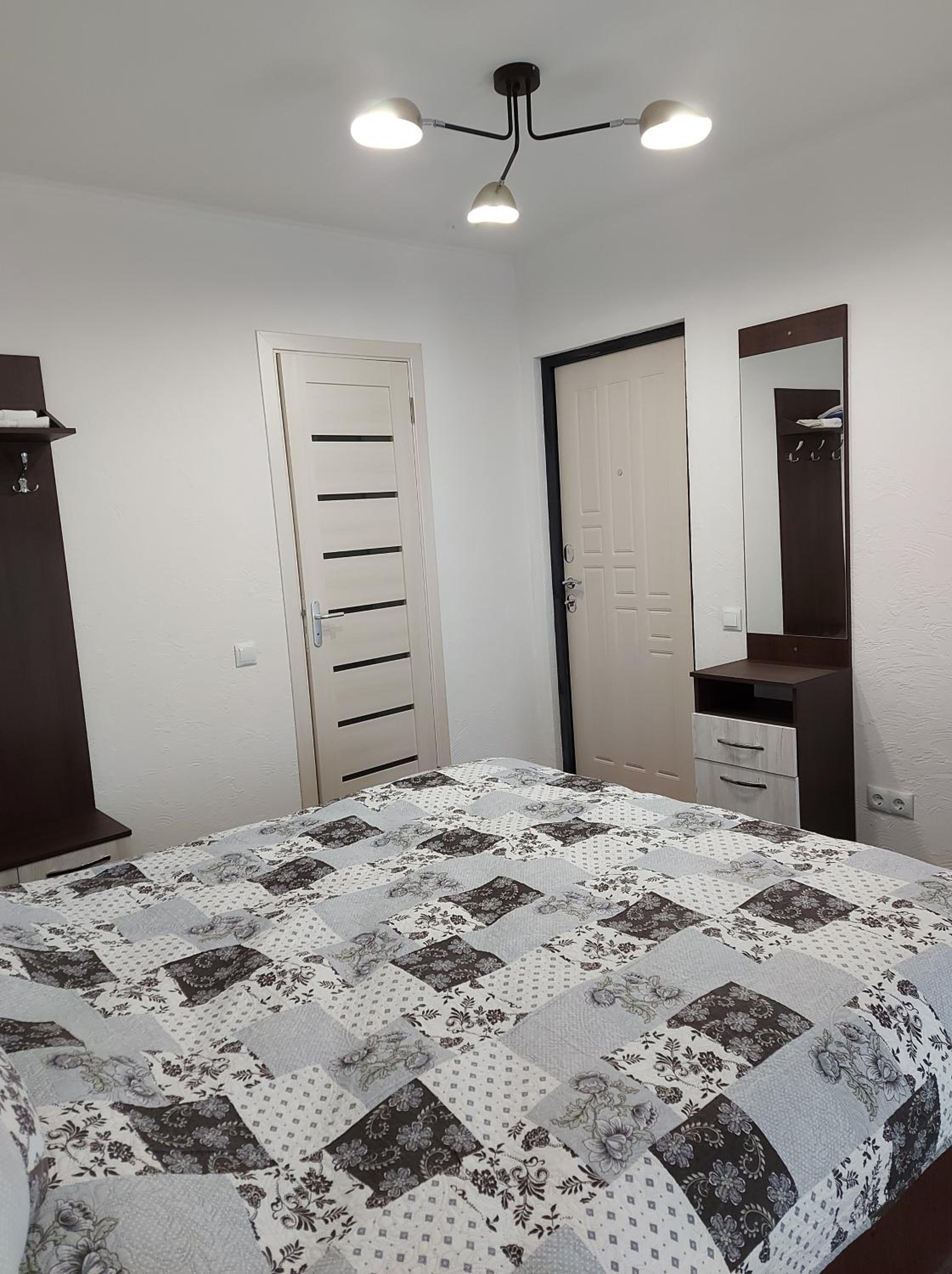 Budget Double Room photo 3