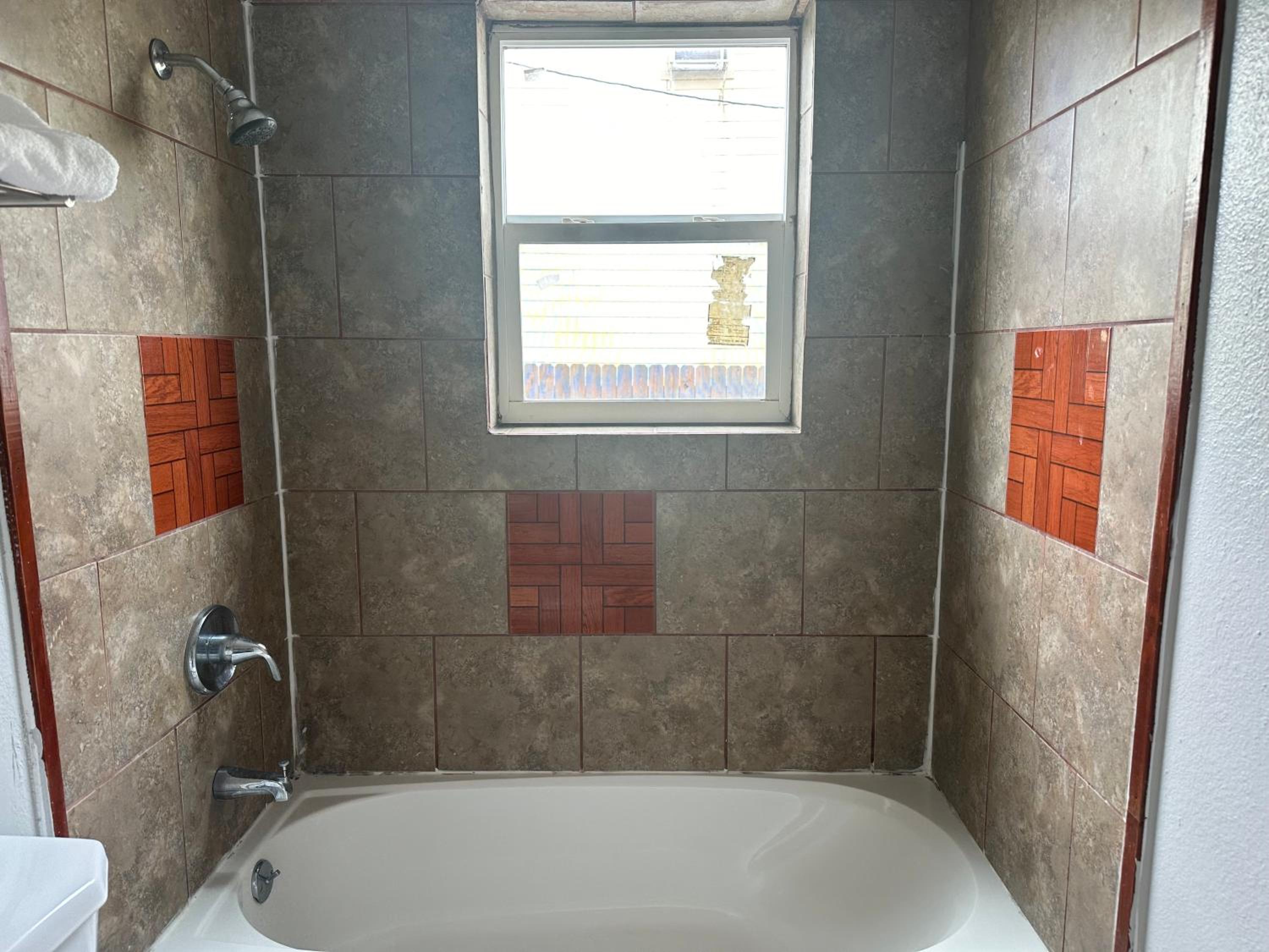 Two-Bedroom Apartment - Photo 9