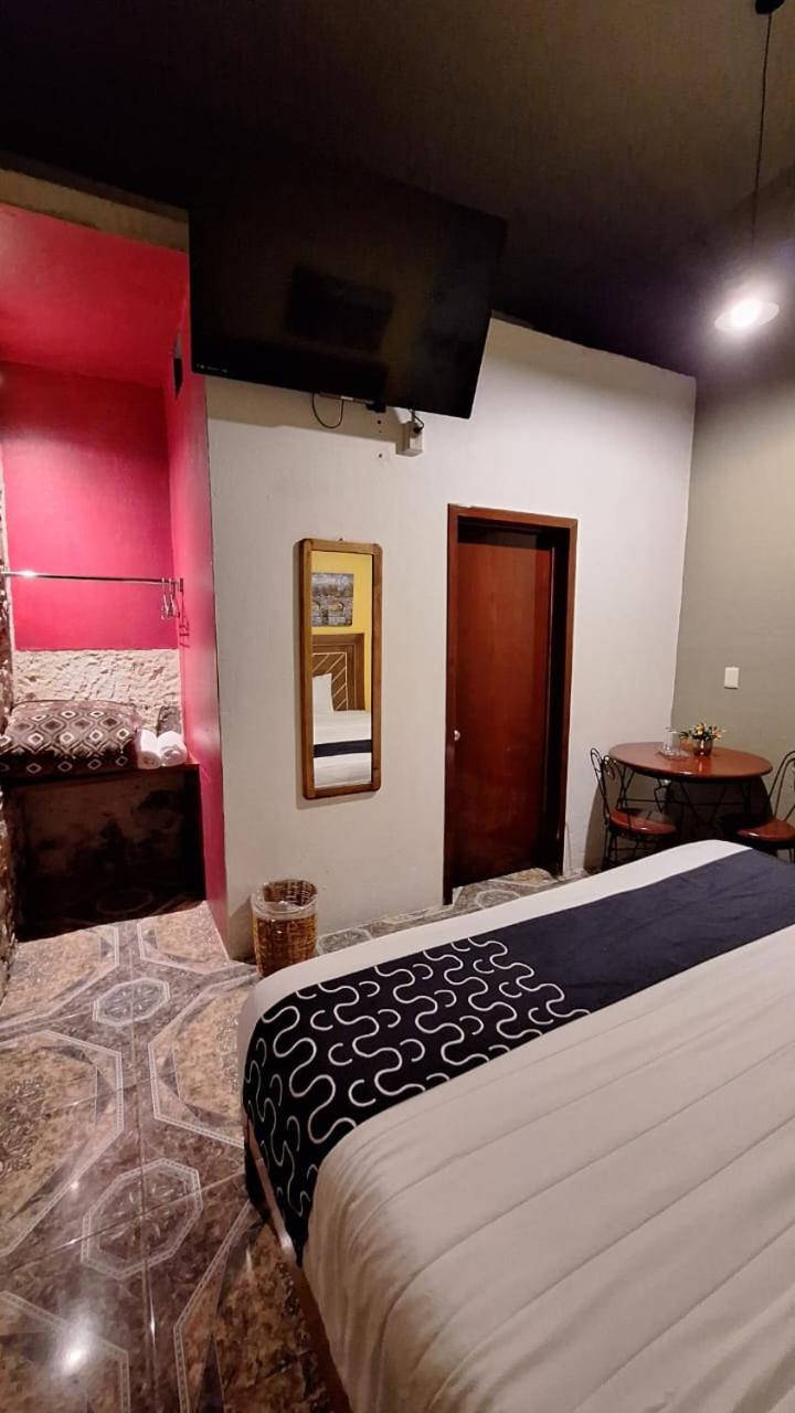 Superior King Room photo 3