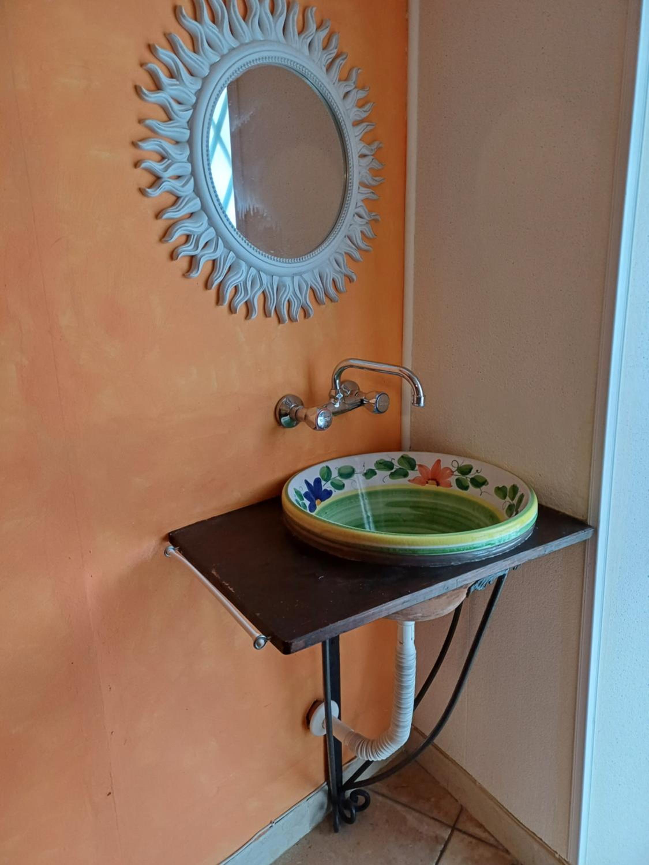 Double Room With Private Bathroom photo 2