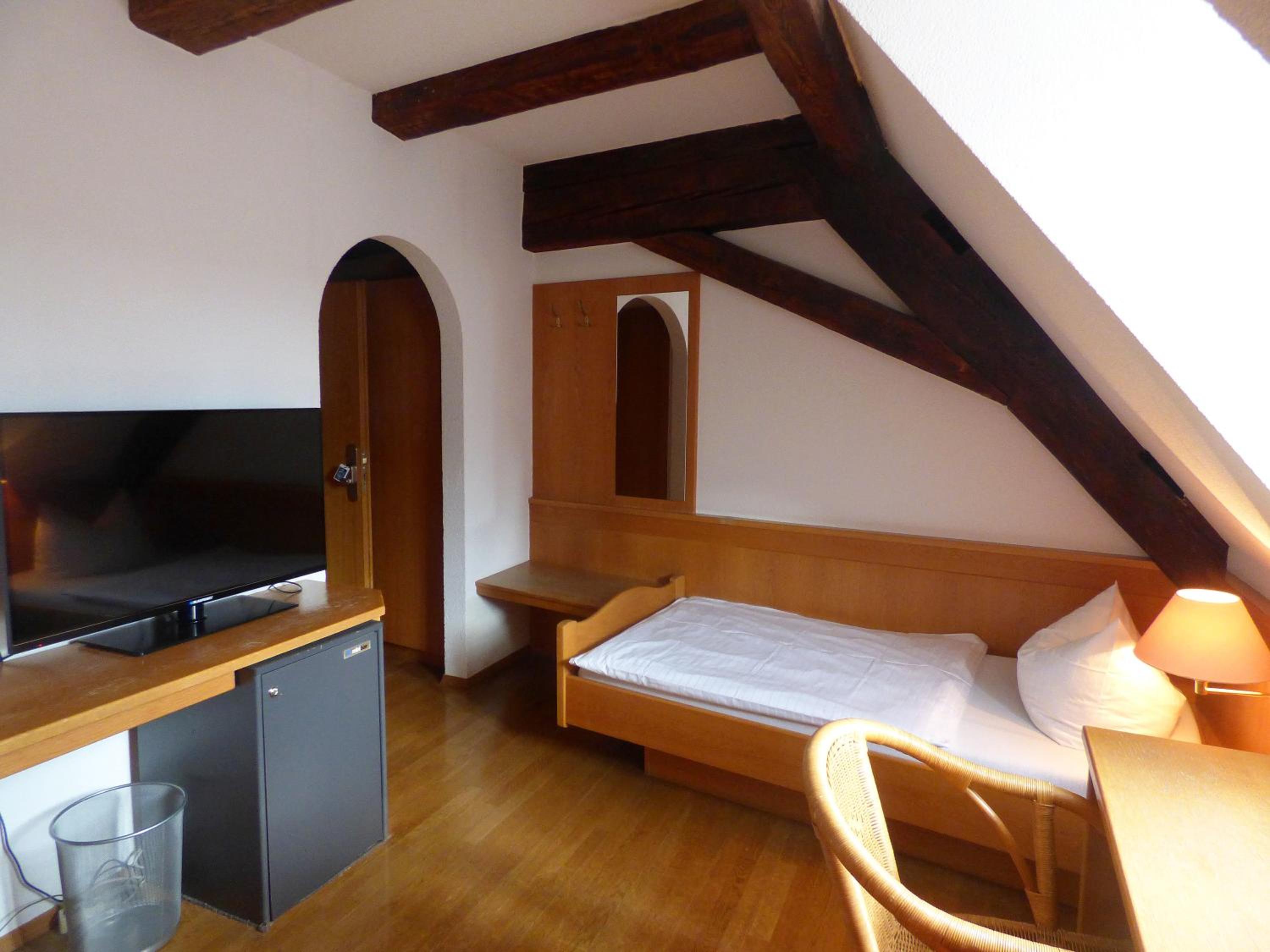 Single Room photo 3