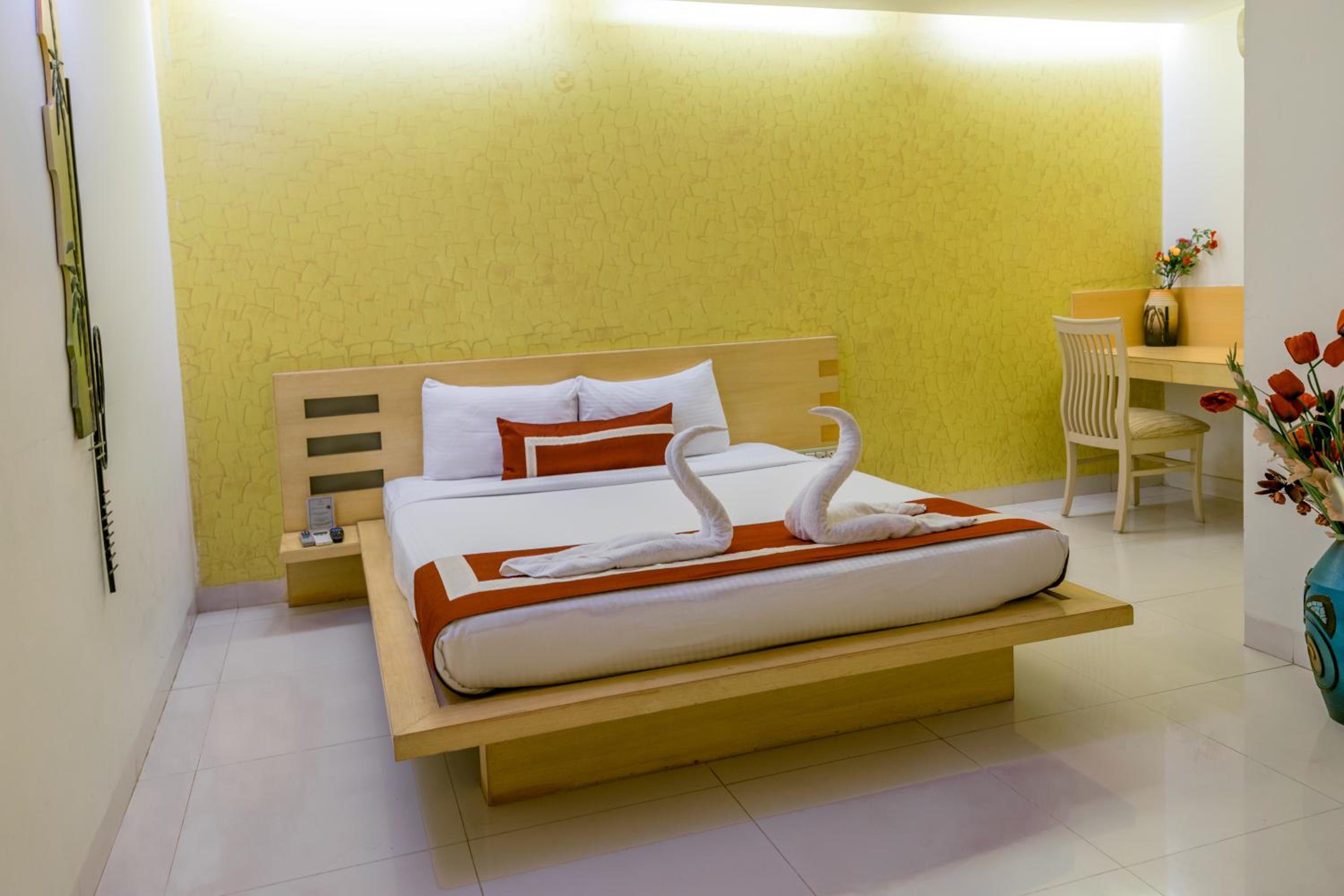 Deluxe Double Room - Photo 7