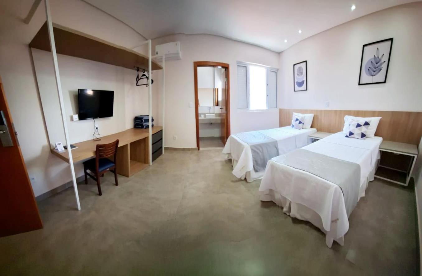 Deluxe Double Room photo 3