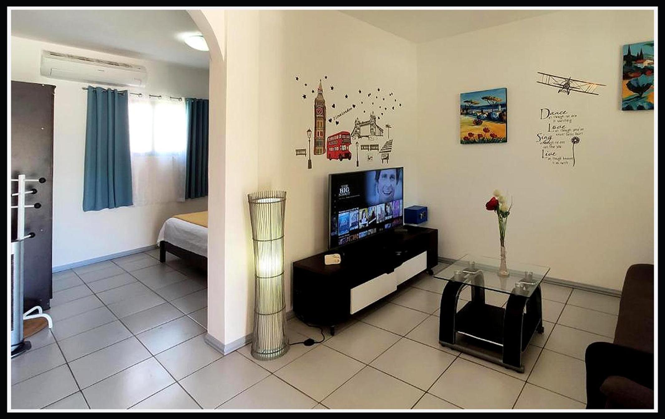 Apartment with Pool View  photo 1