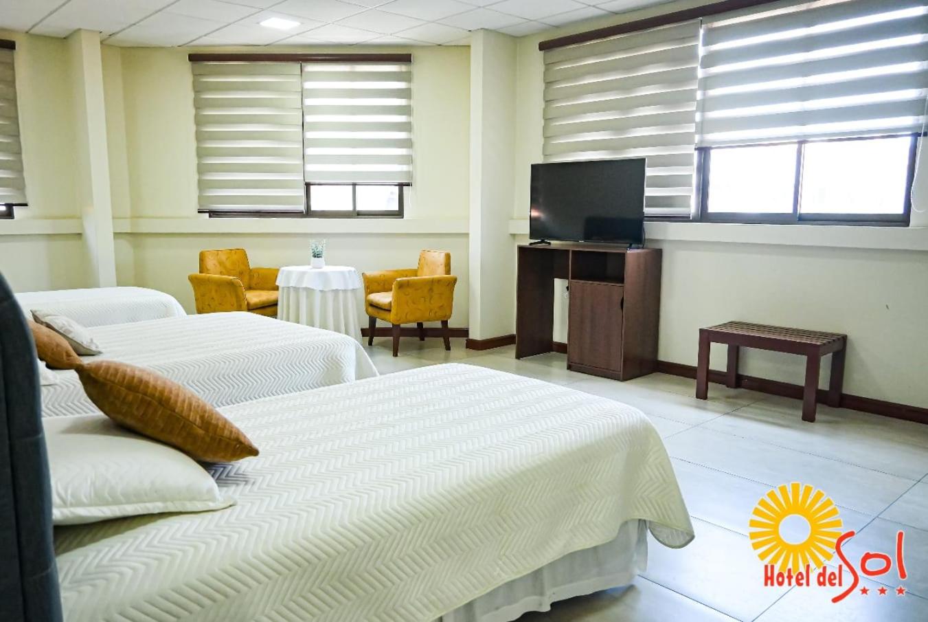 Triple Room
