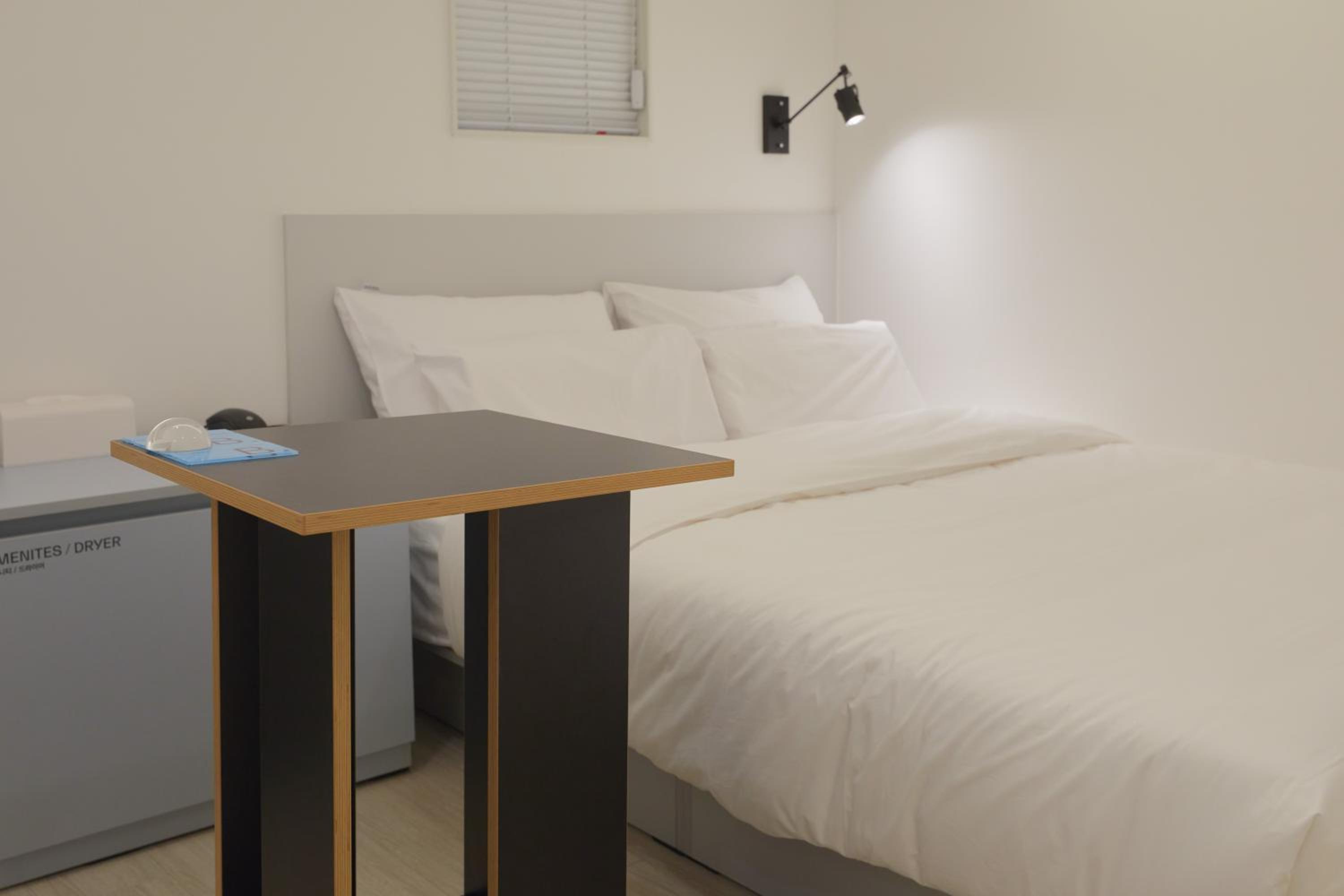Standard Double Room A - Photo 15