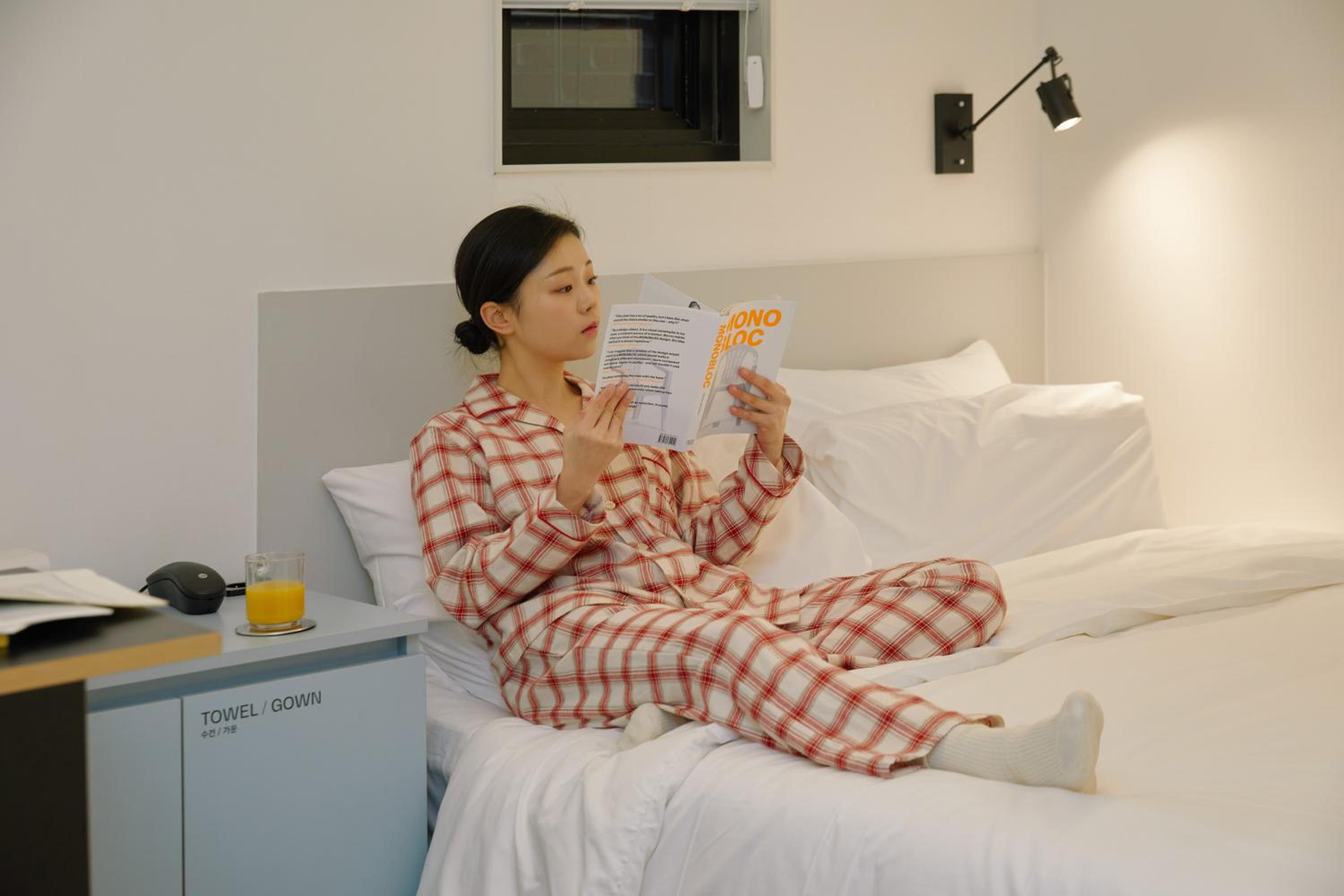 Standard Double Room A - Photo 18