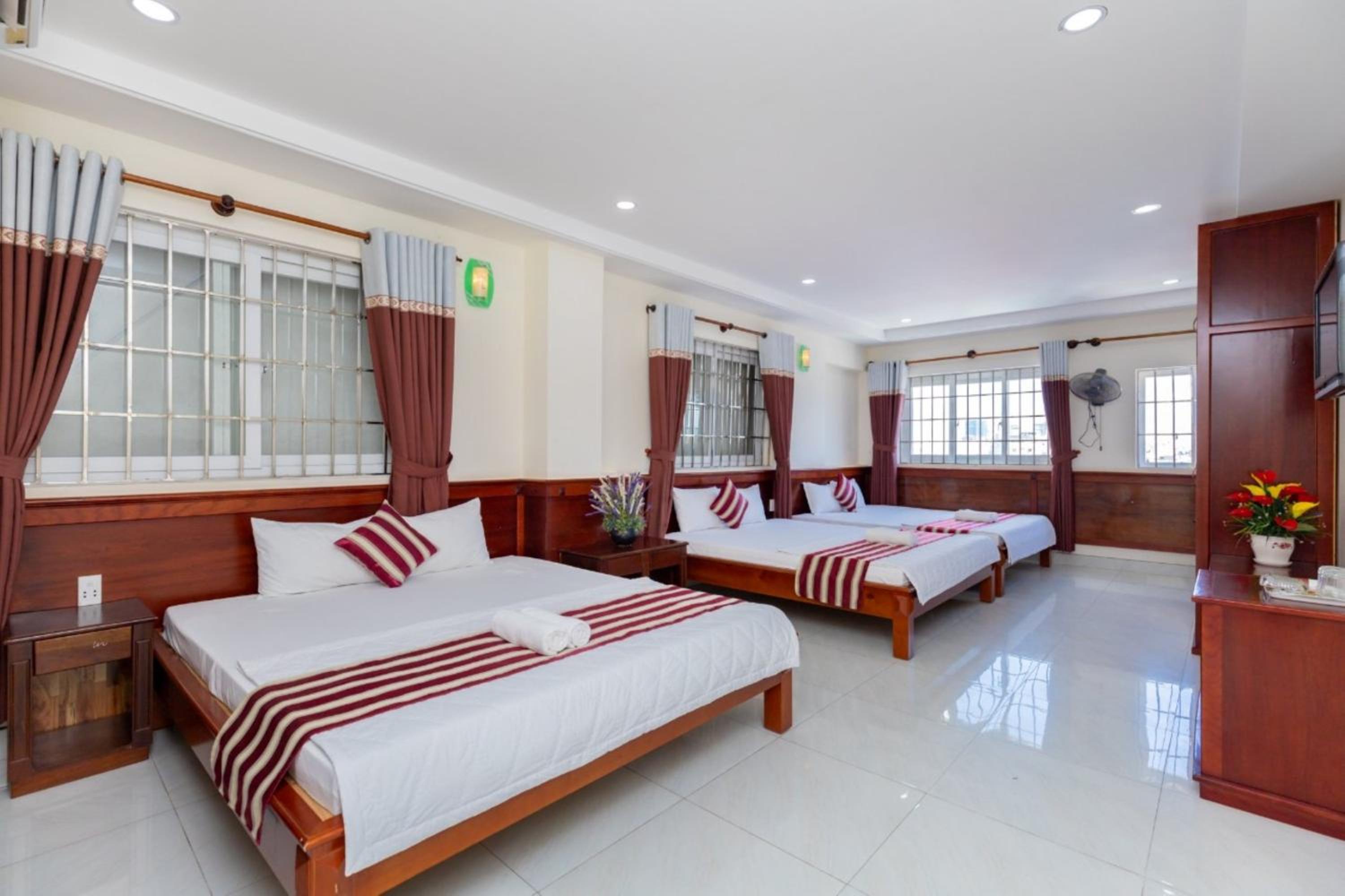 Superior Family Room