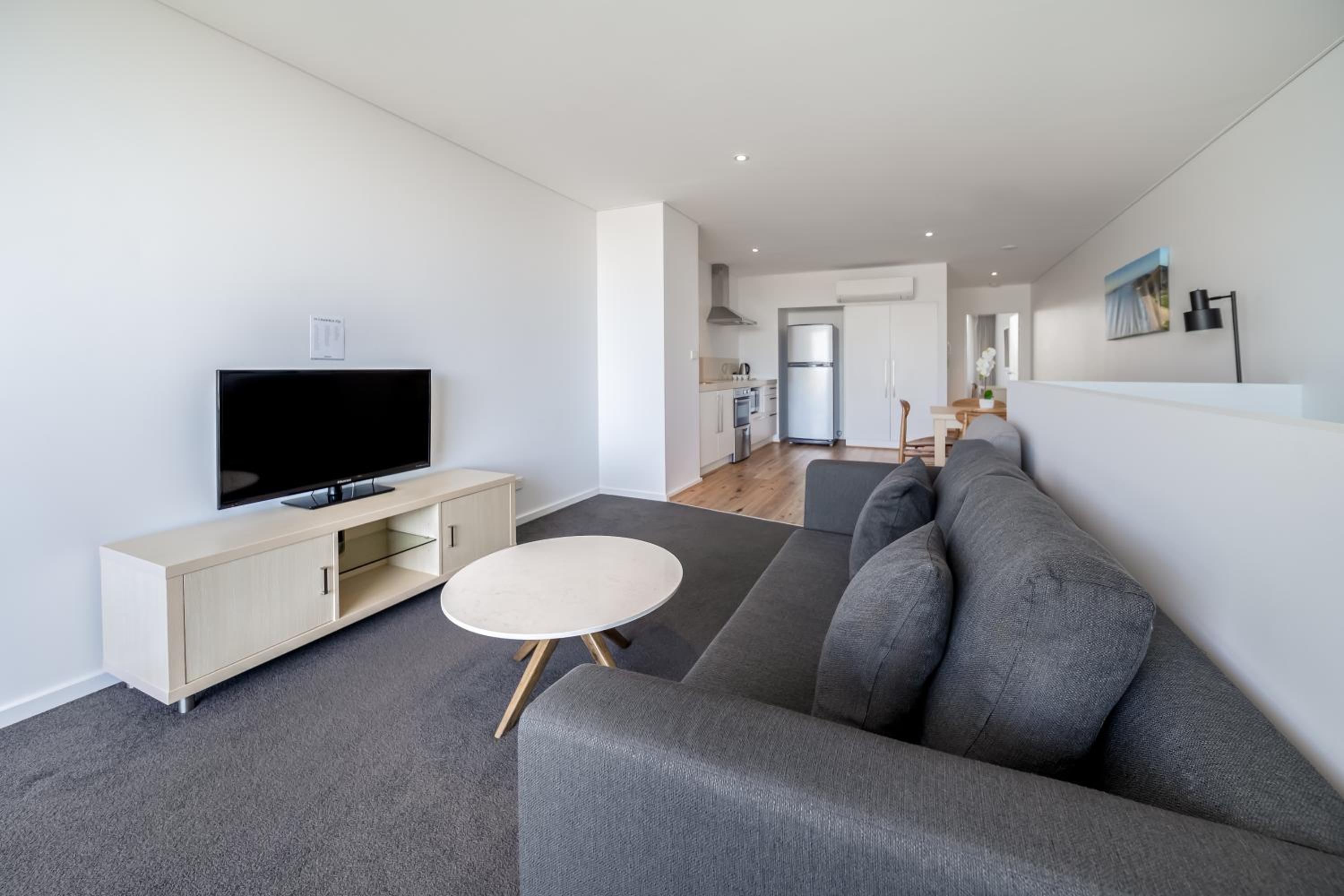 Two bedroom Premier Suite - Photo 9