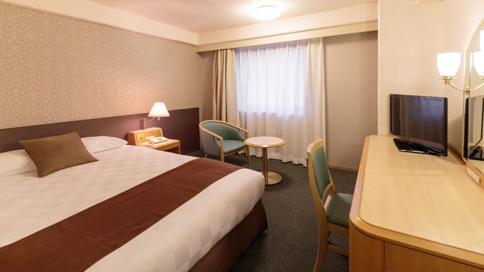 Double Room - Non-Smoking 