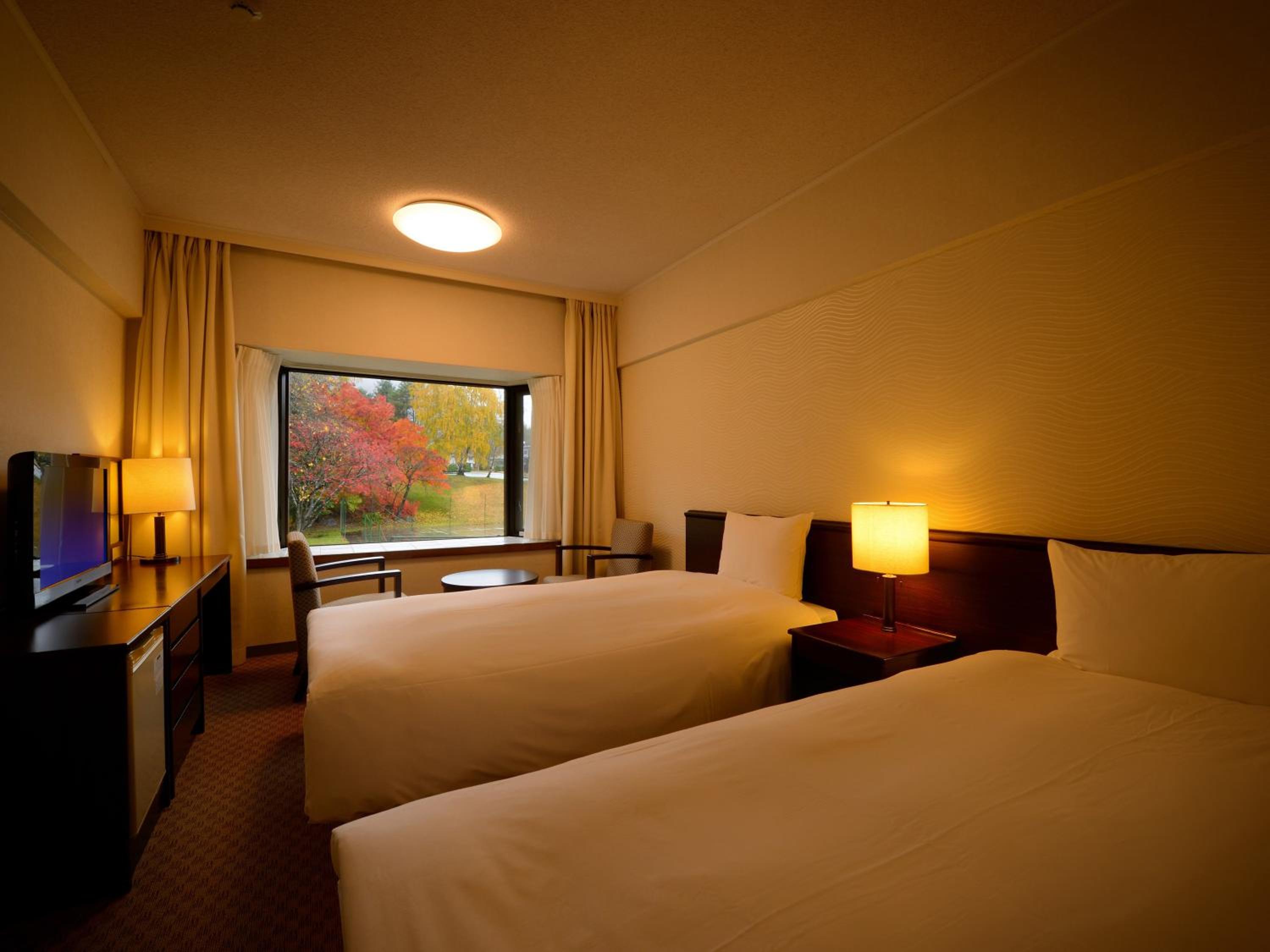 Twin Room with Mountain View - Photo 4