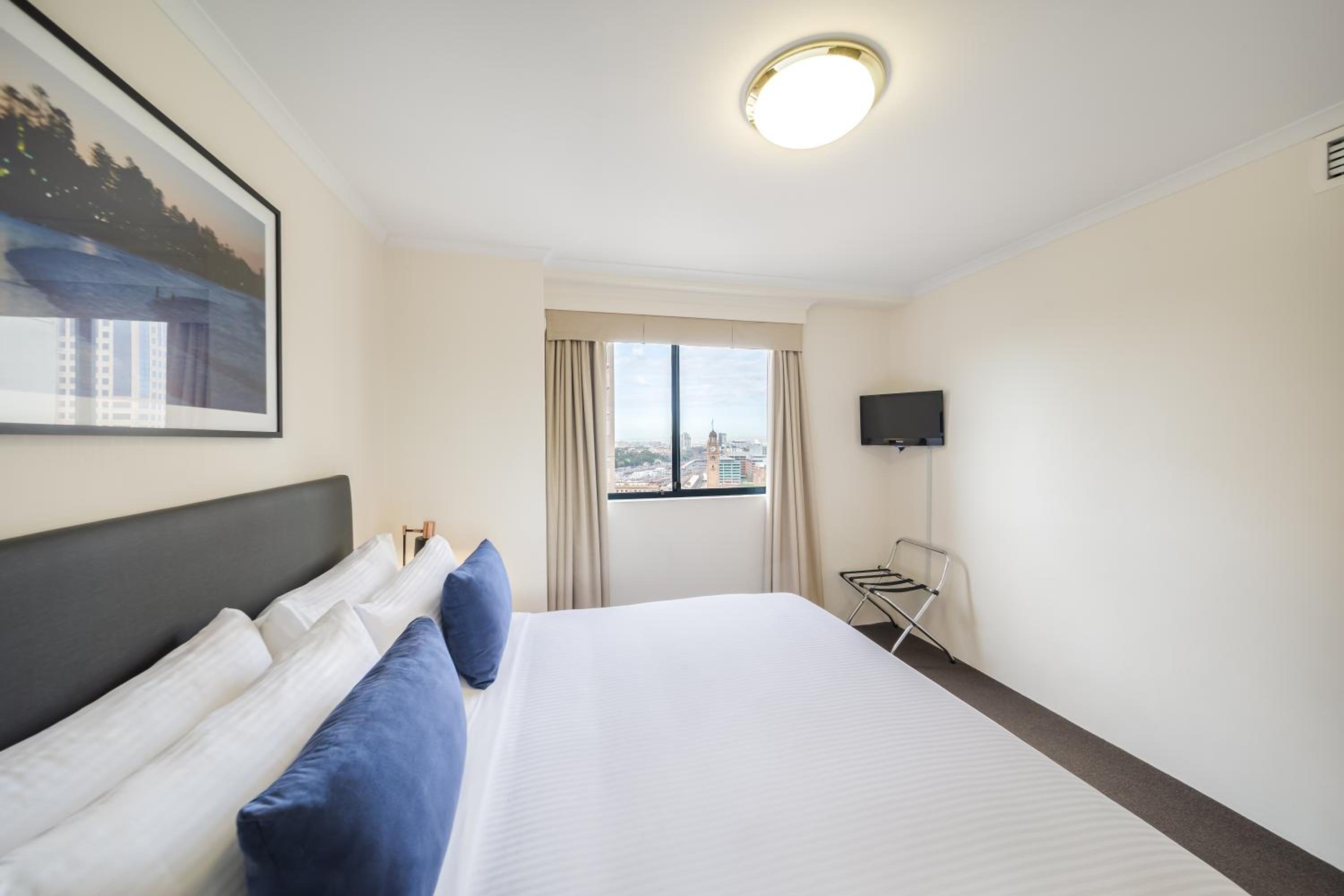 One-Bedroom Apartment - No Housekeeping