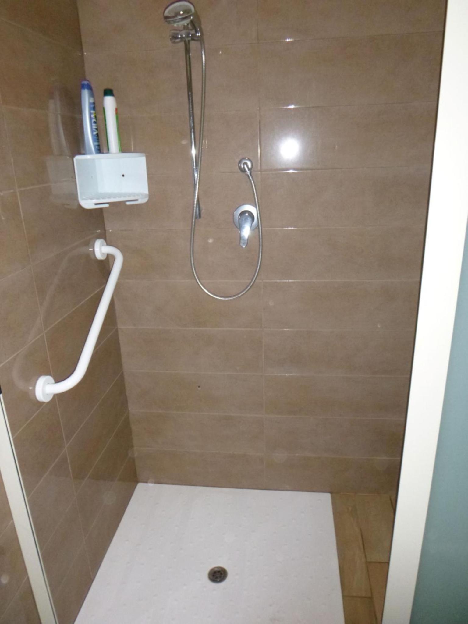 Triple Room - Split Level - Photo 7