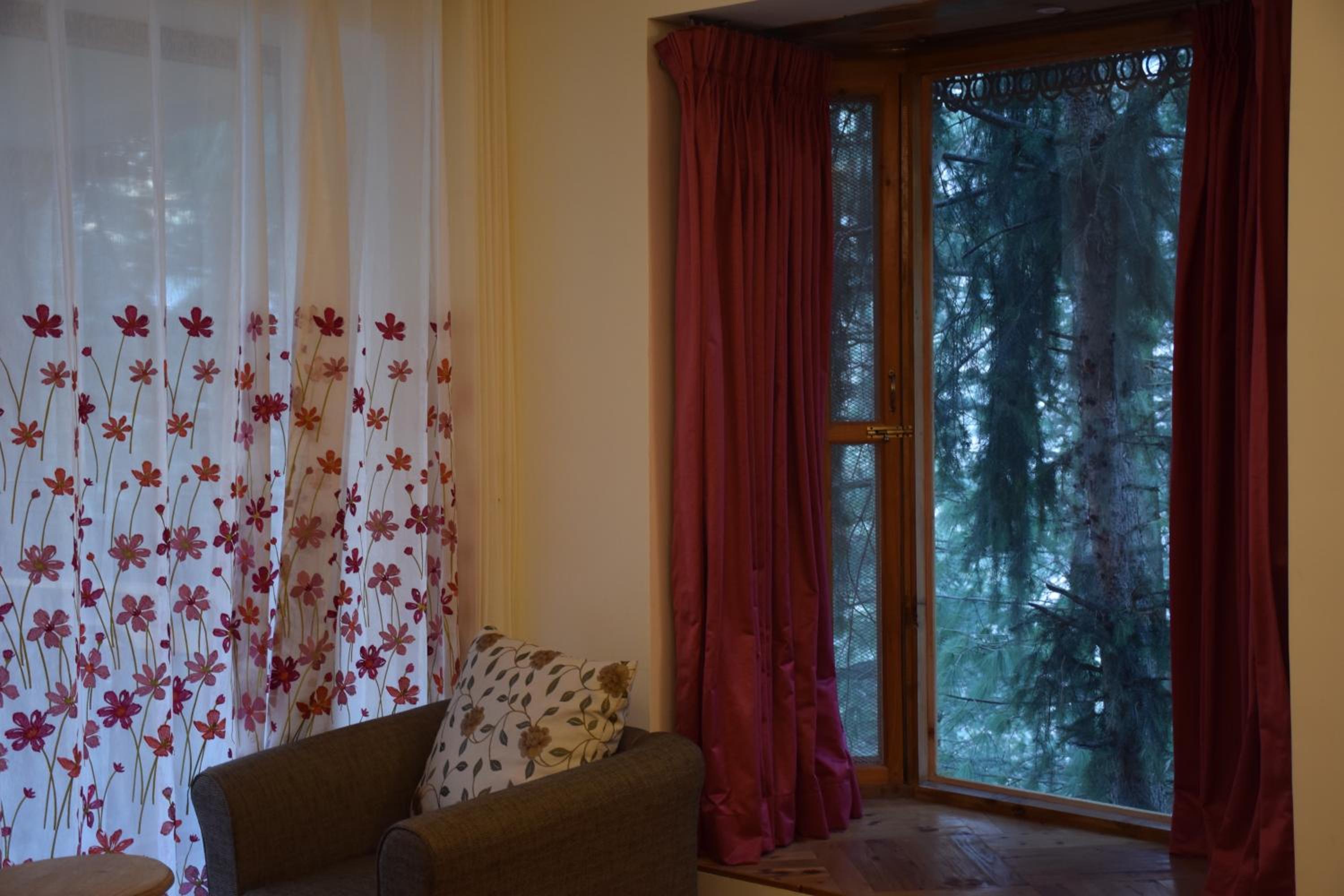 King Room with Mountain View photo 3