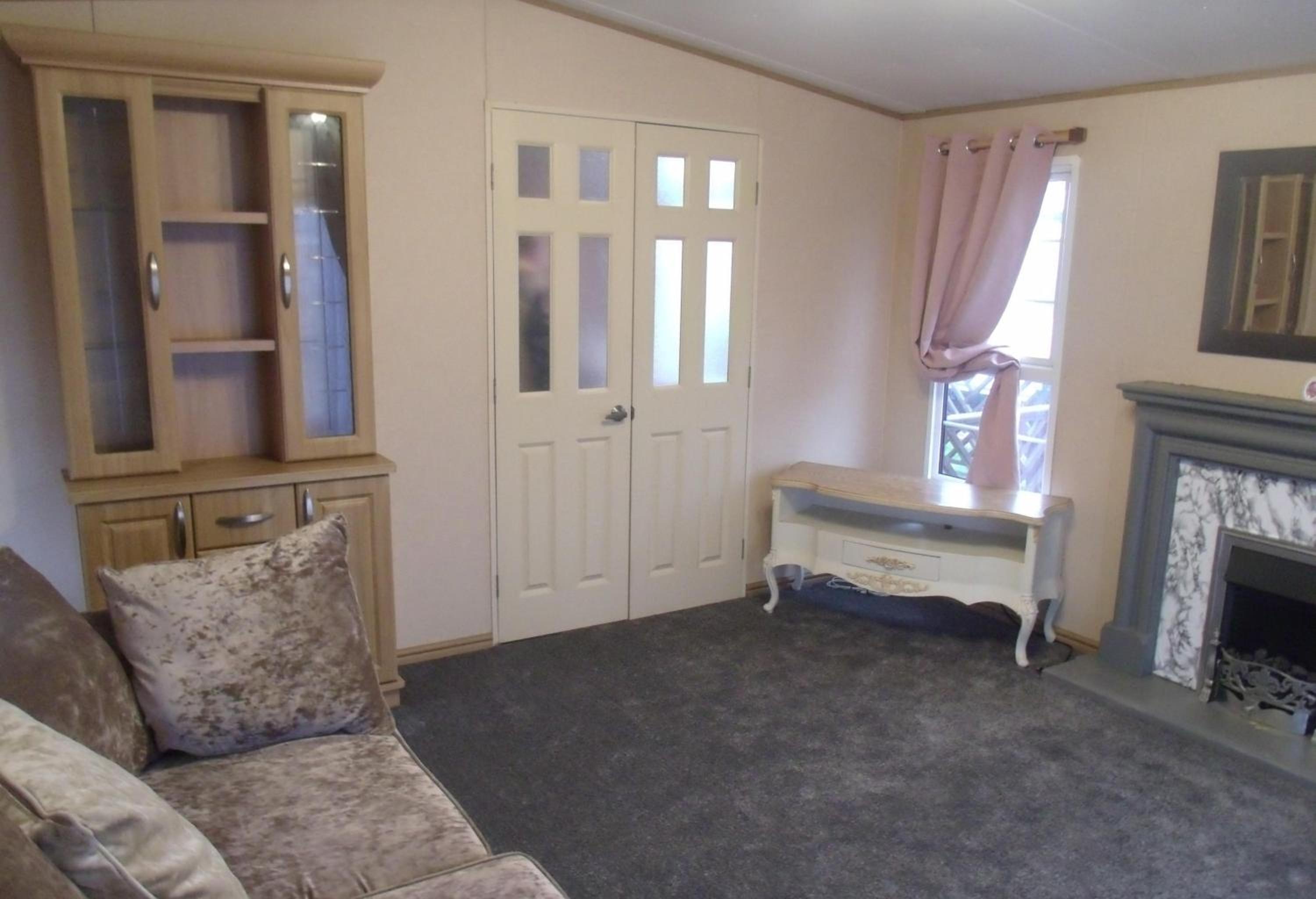 Mobile Home photo 1