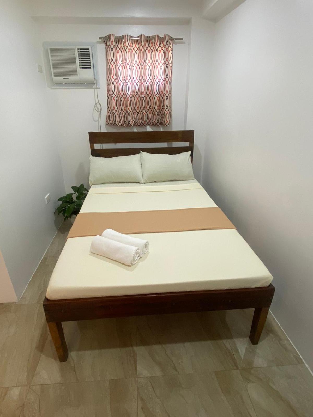 Deluxe Double Room - Photo 20