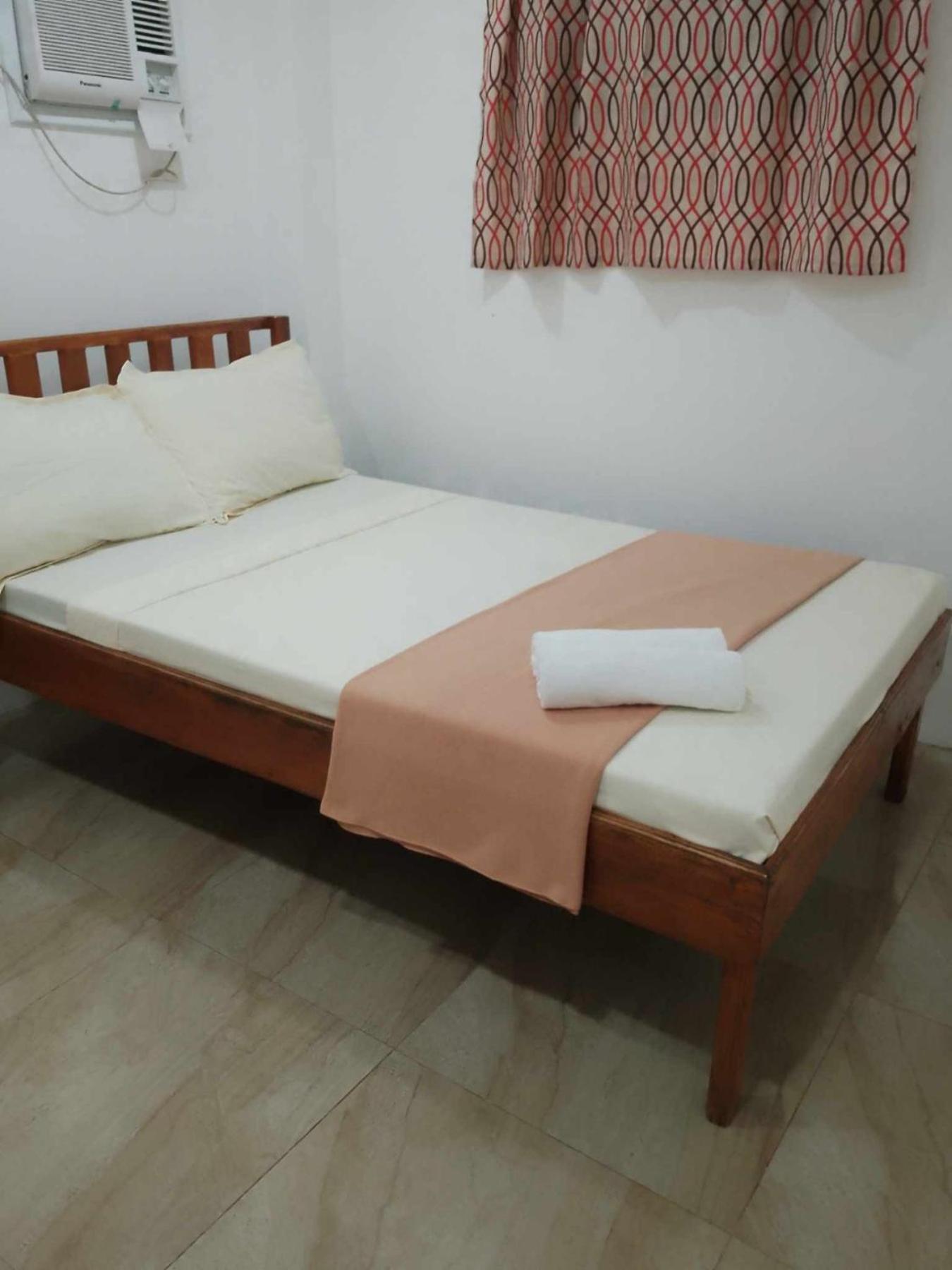 Deluxe Double Room - Photo 21