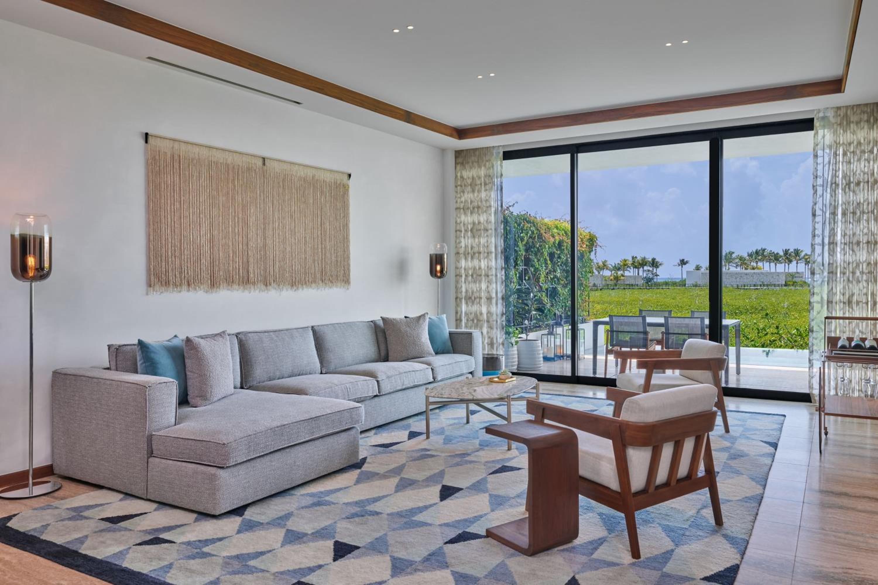 Connecting Suite with Pool and Ocean View - Photo 3