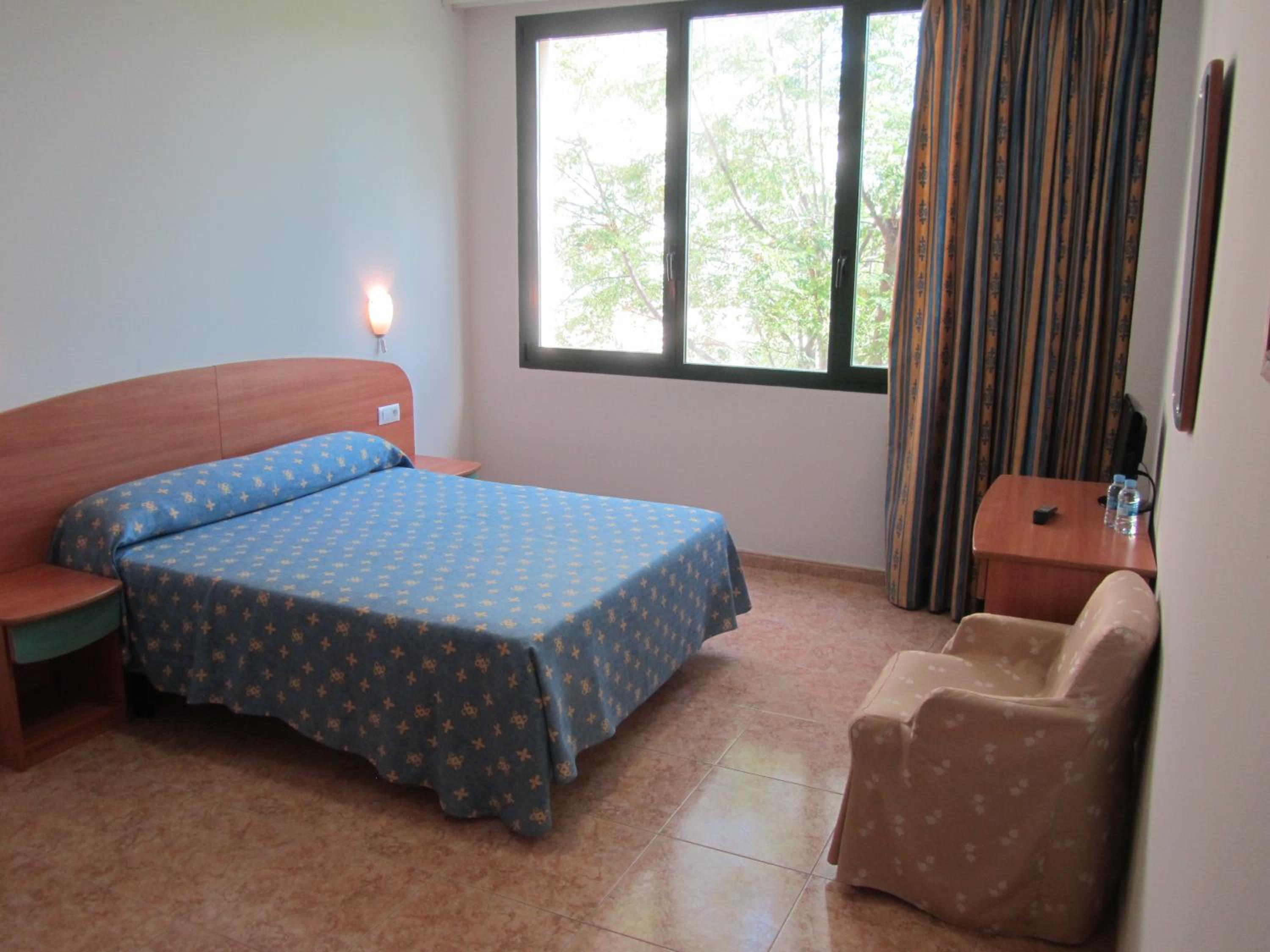 Double or Twin Room photo 2