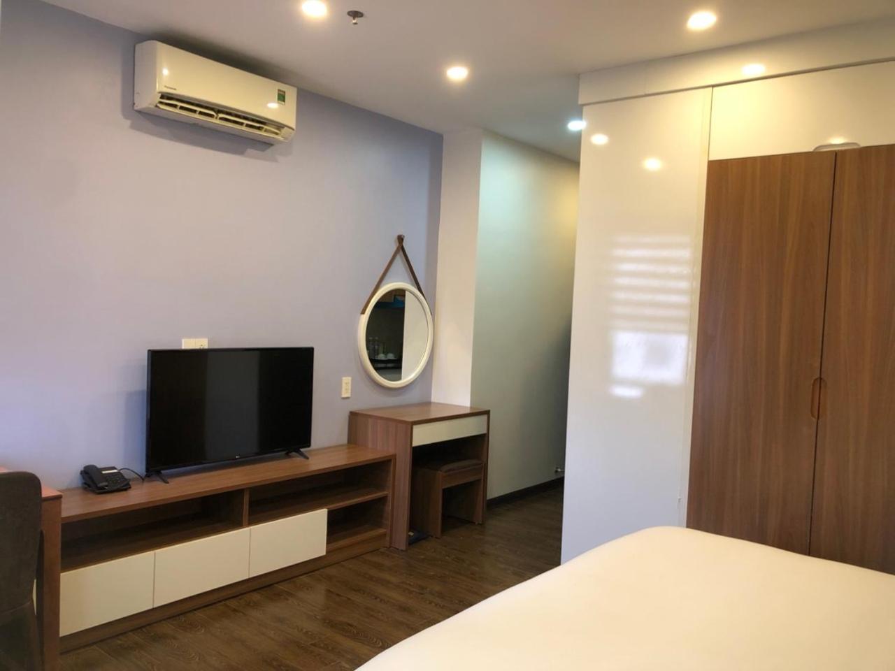 Deluxe Double Room (2 Adults + 1 Child) photo 2