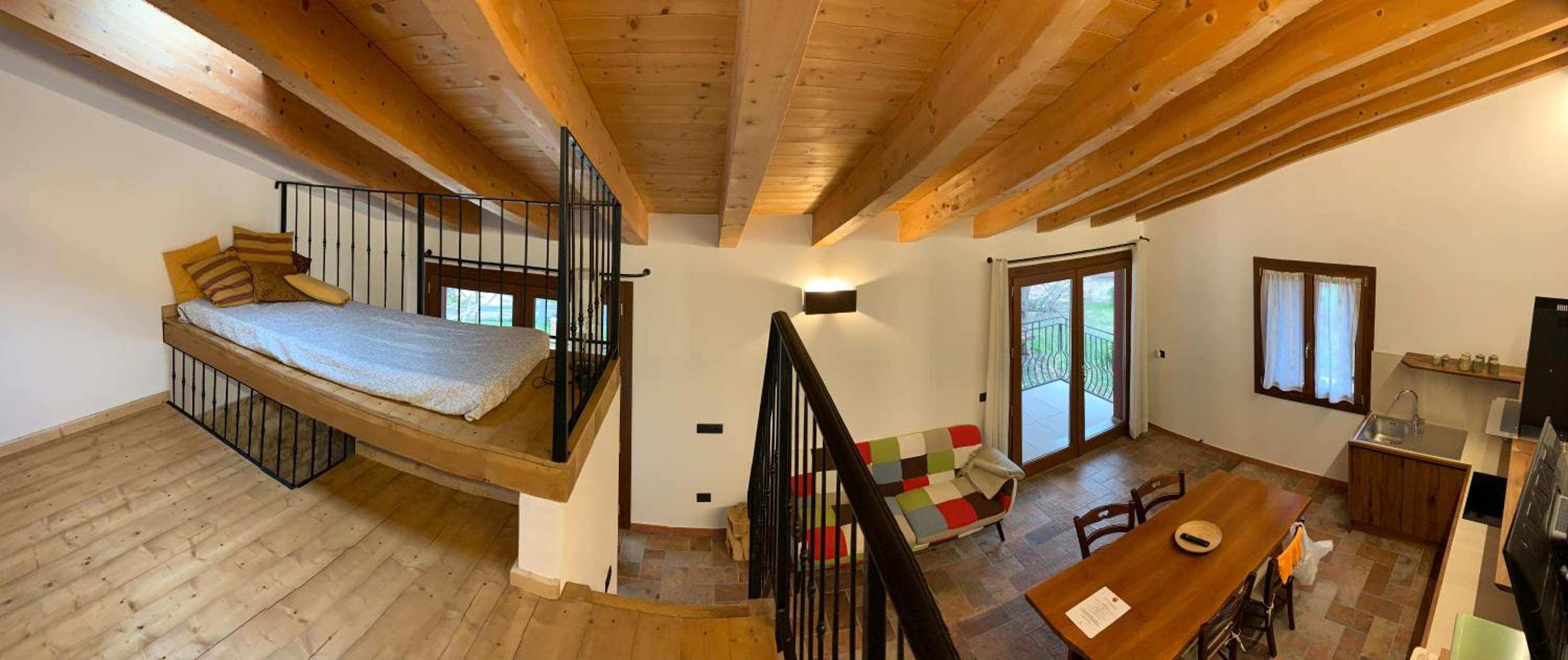 Apartment with Balcony