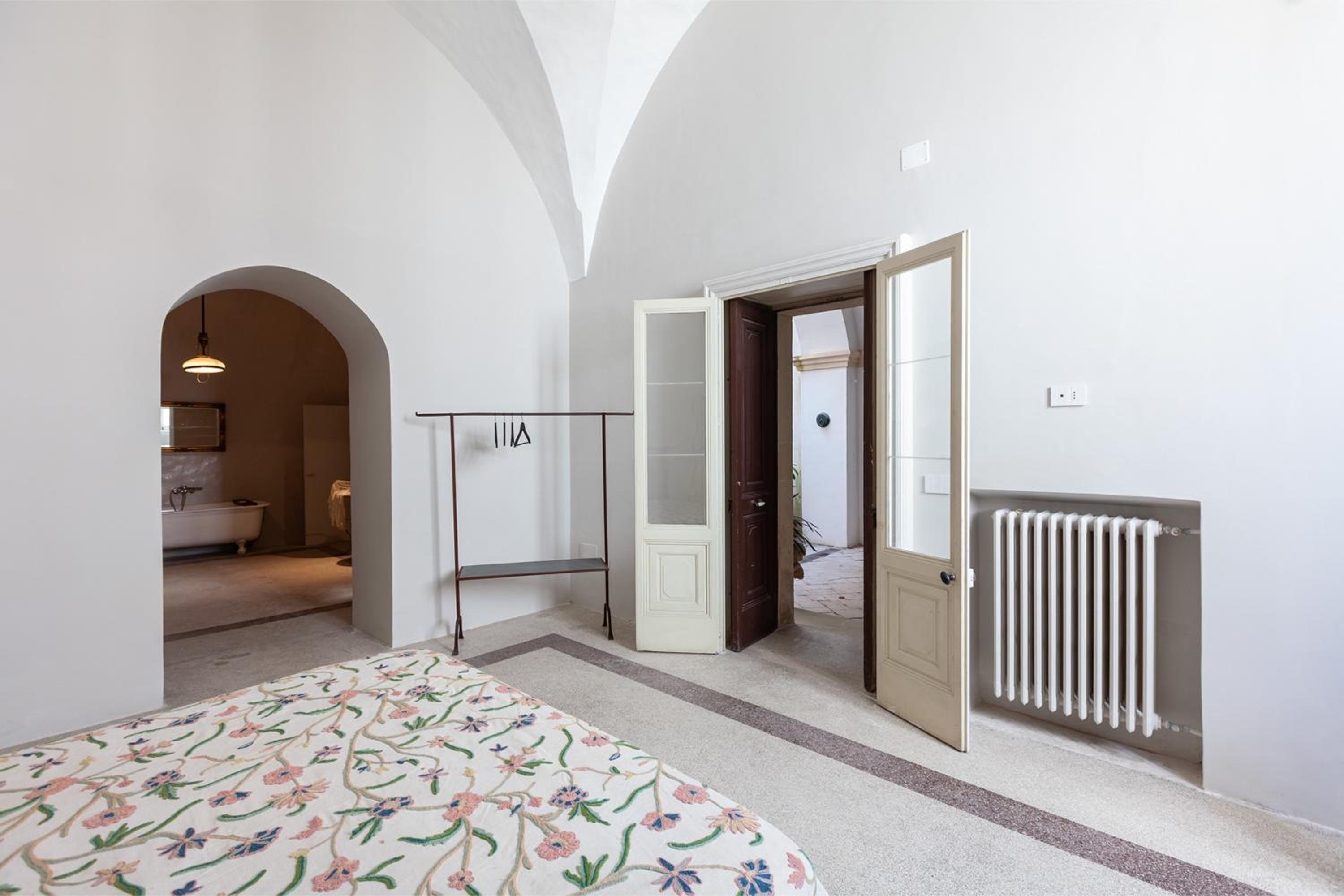 Villa photo 1