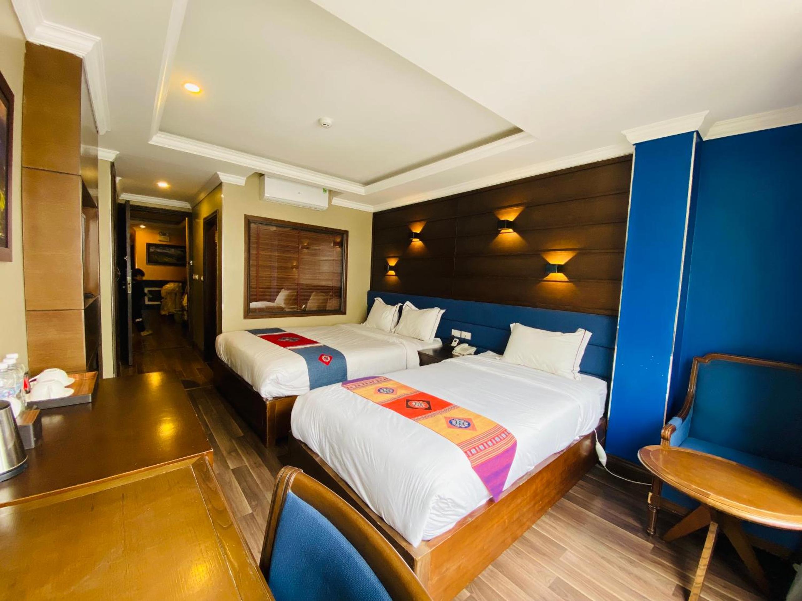 Twin Room with City View