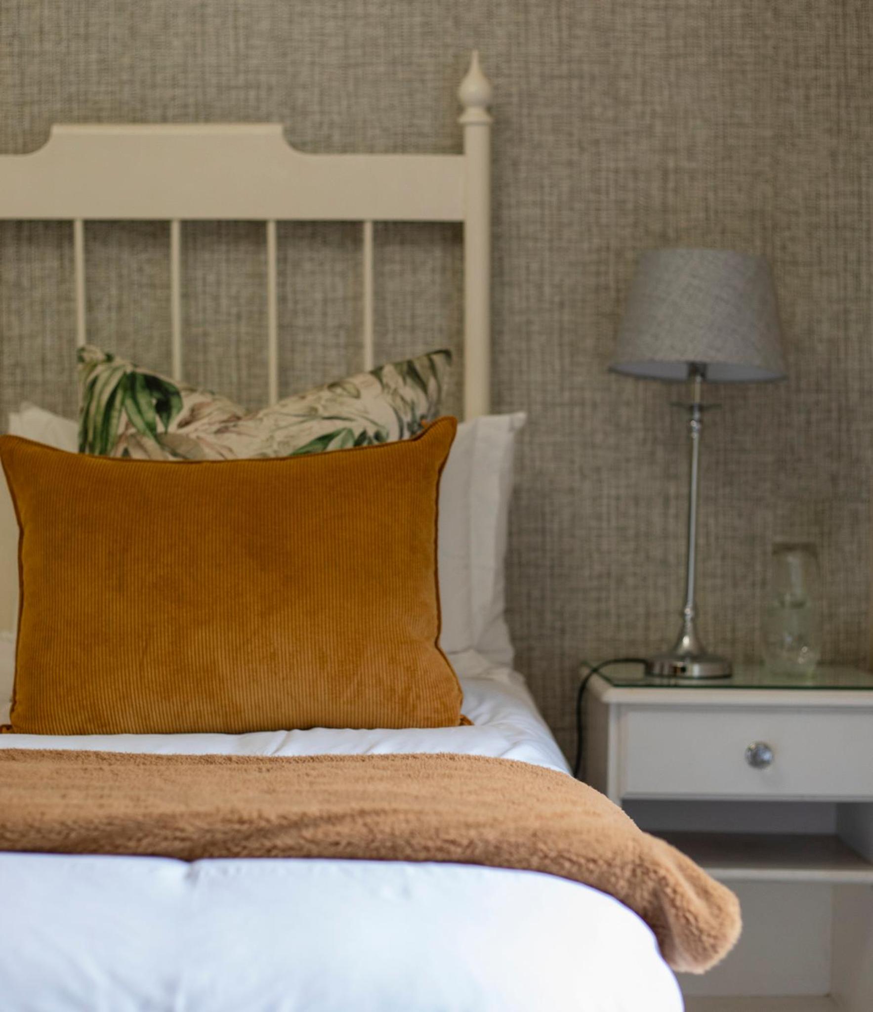 Double or Twin Room - Photo 1