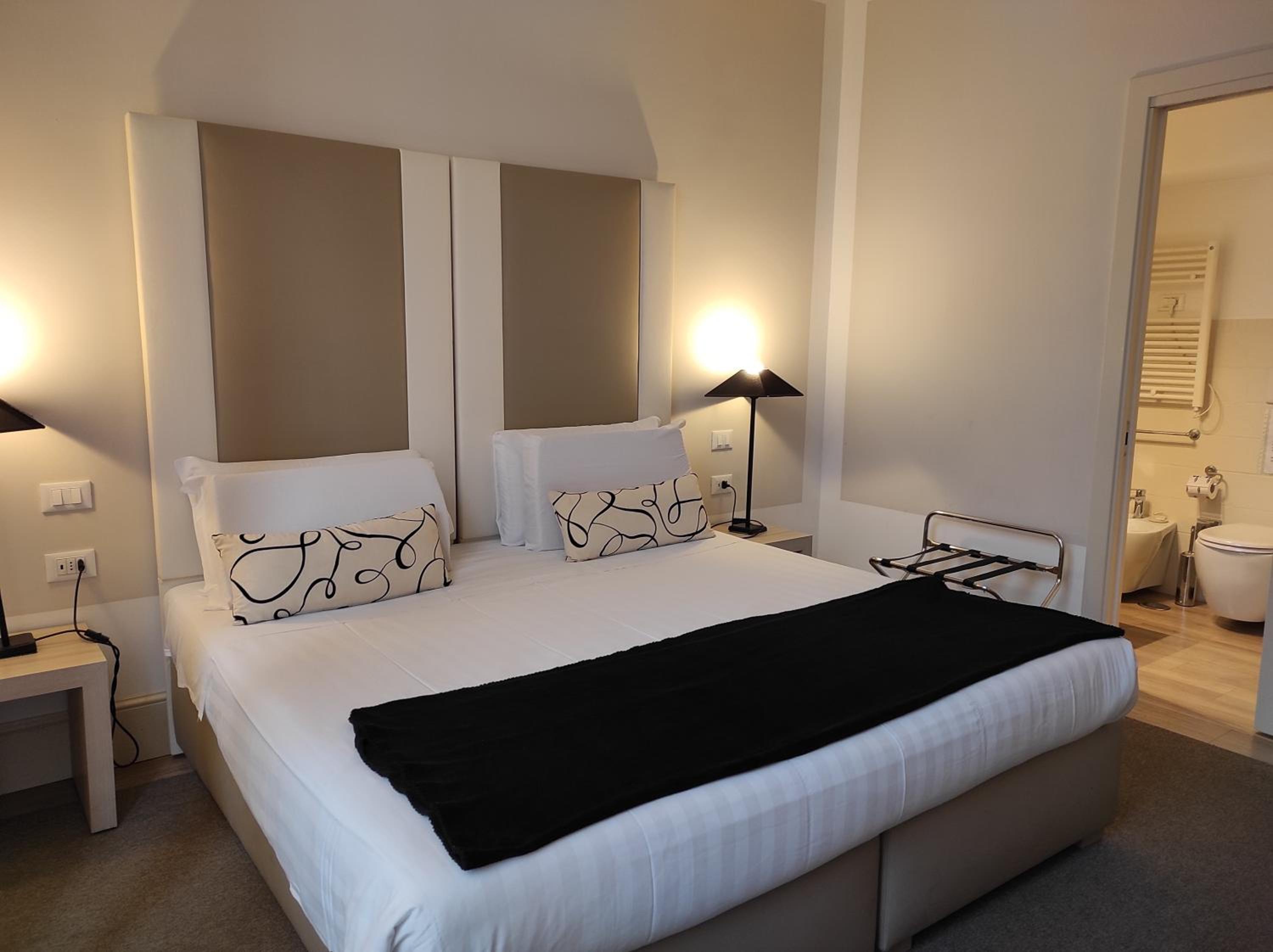 Superior Double Room photo 3