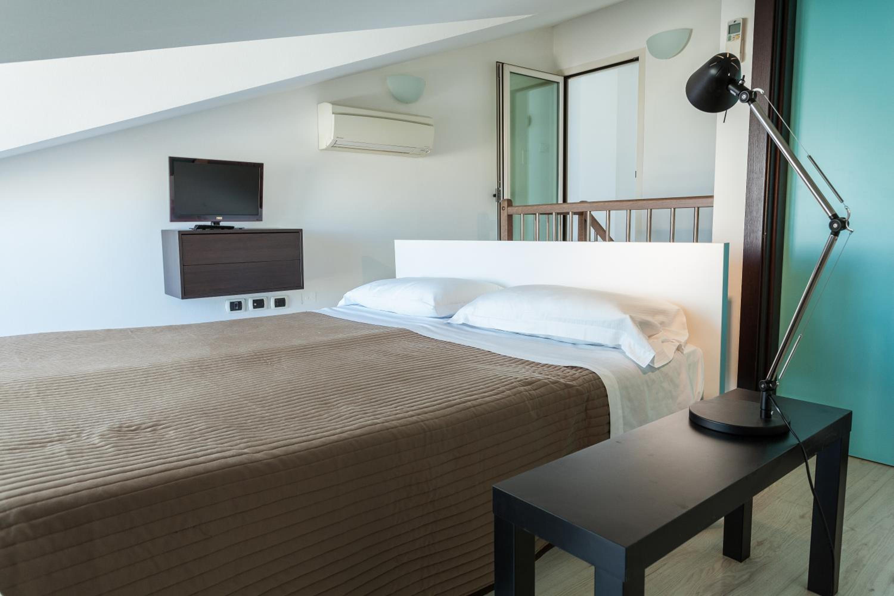 Maisonette photo 1