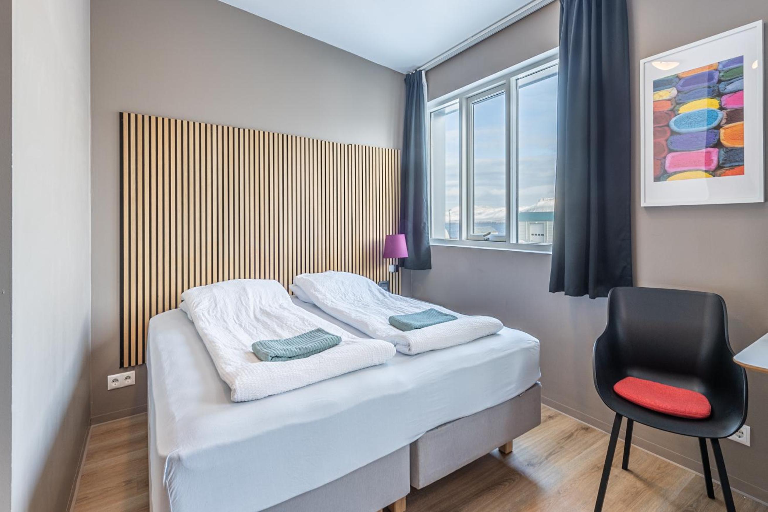 Large Double or Twin Room photo 3