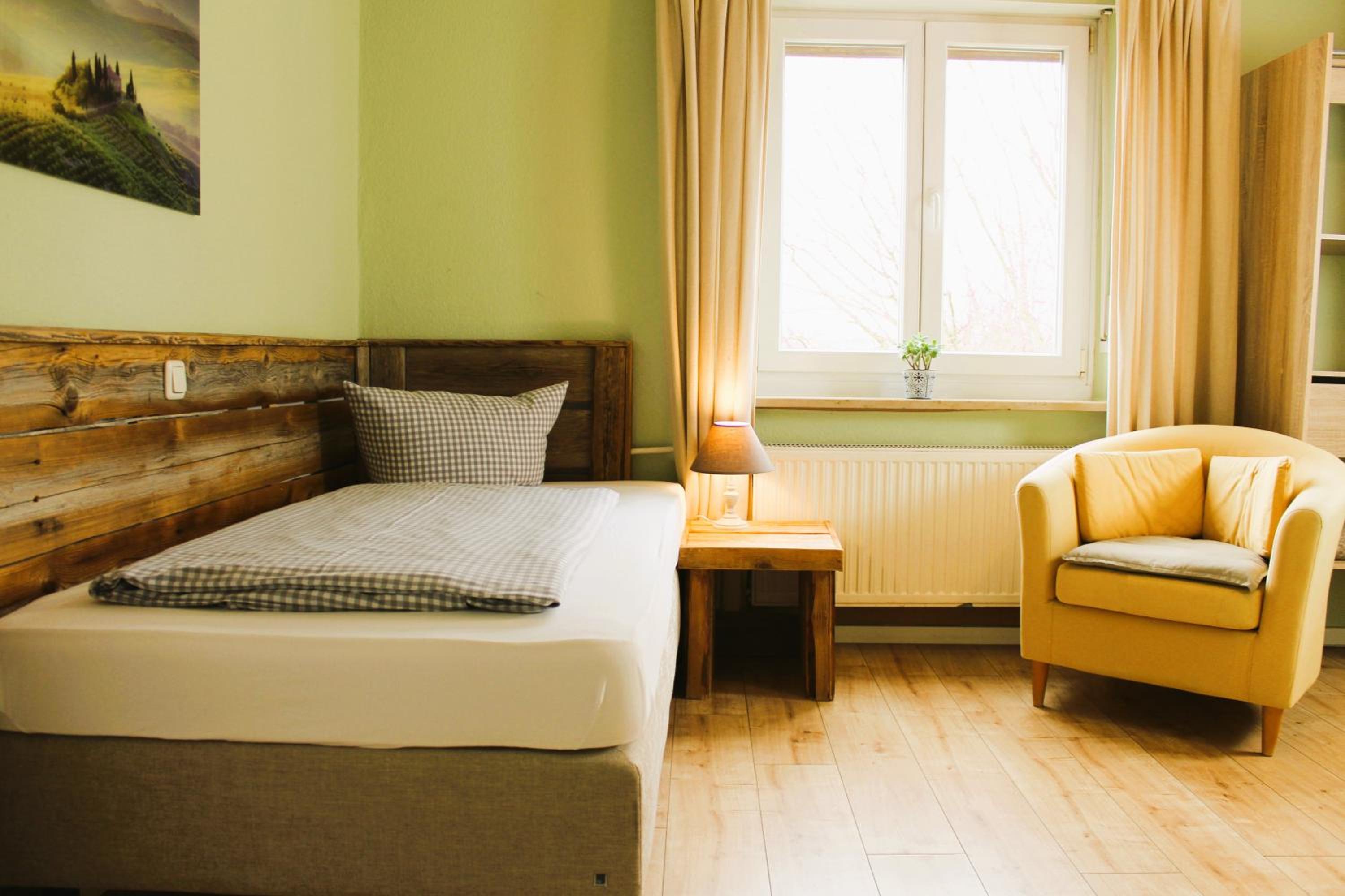 Standard Single Room