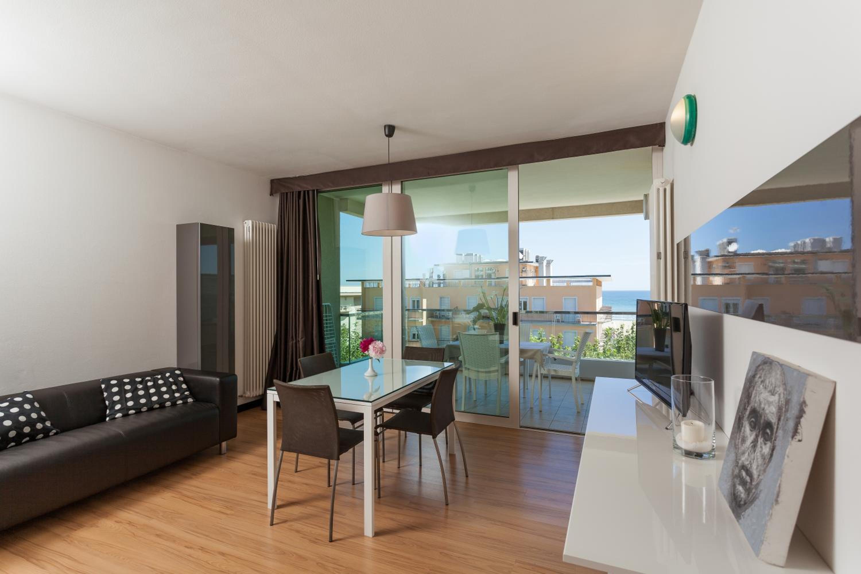 Maisonette photo 3
