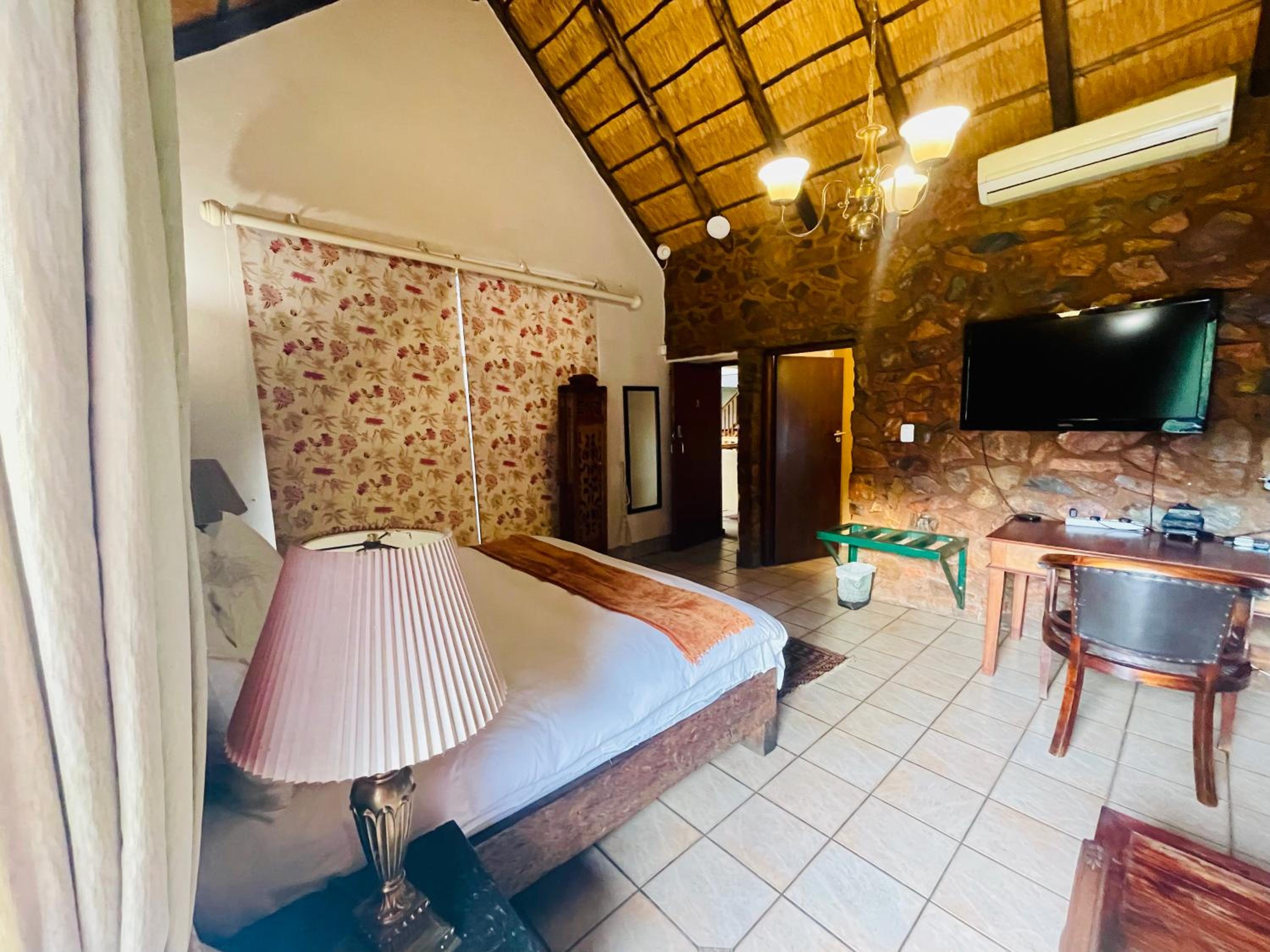 Double Room with Balcony photo 1