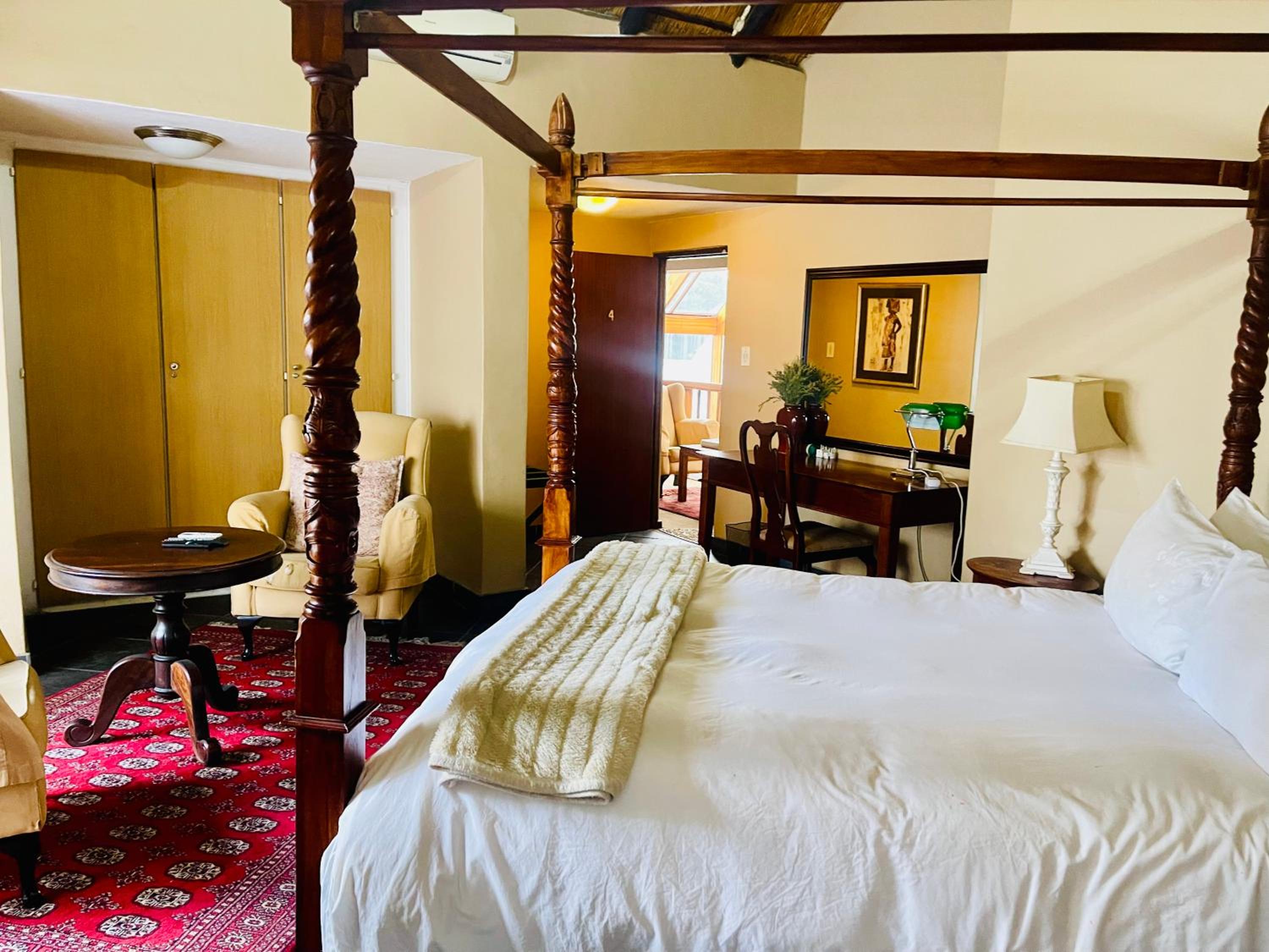 Standard Queen Room photo 1