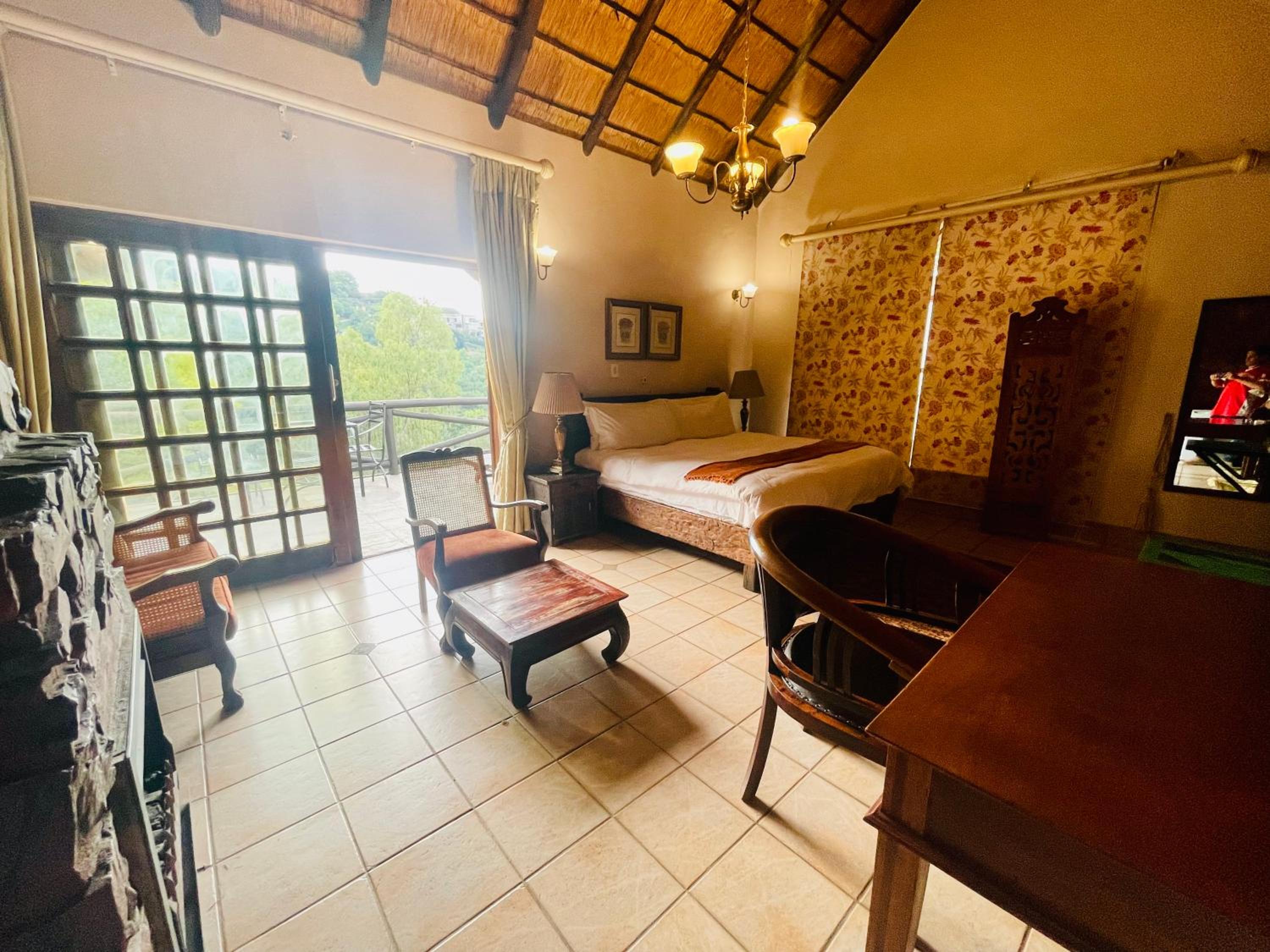 Double Room with Balcony photo 2